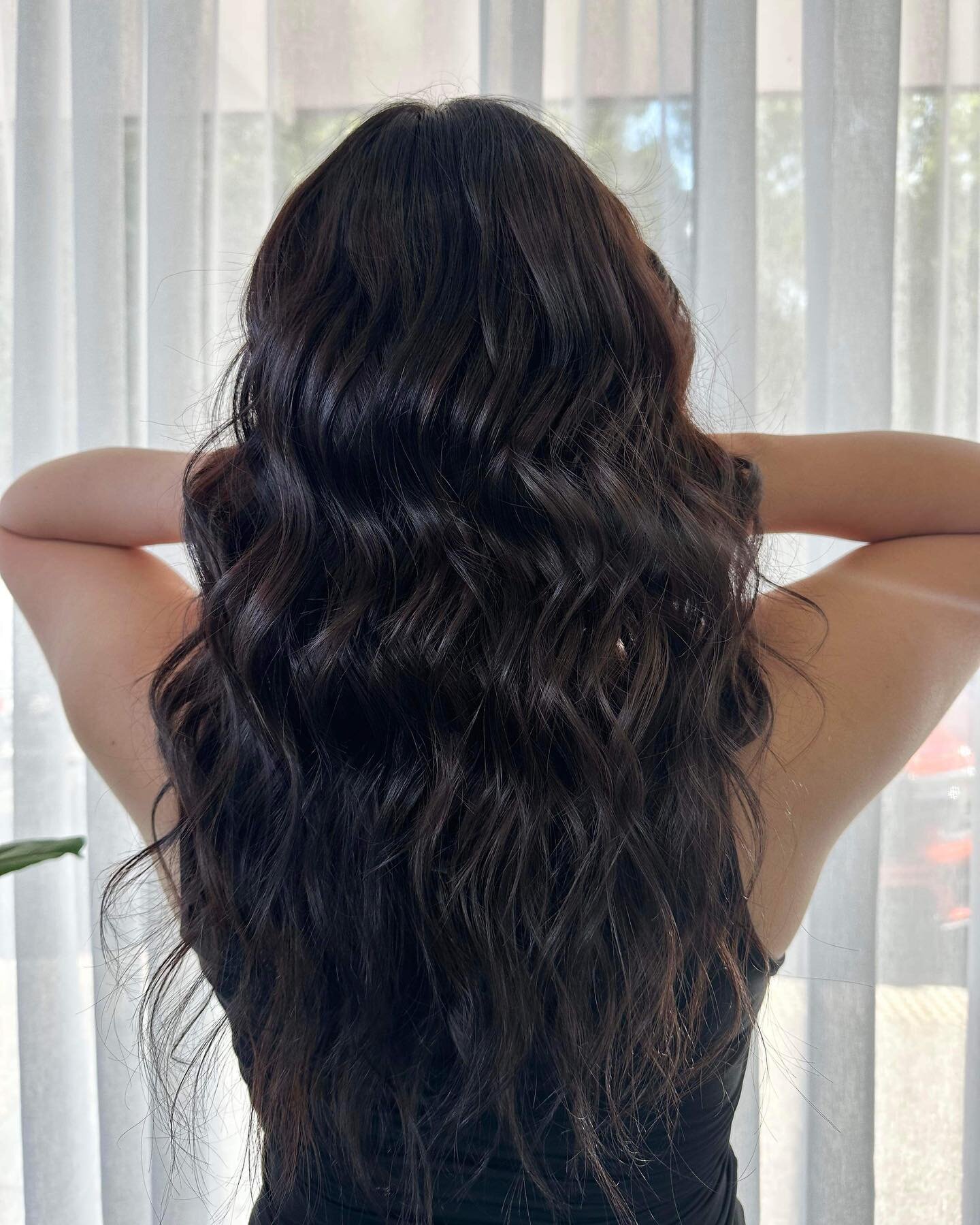 ISSA LOOK &hearts;

Service - brunette package
Stylist - @mads_thehare.boutique 

📍Shop D, 6 Dutton Street Walkerston Q 4751
📱07 4857 5109 or text 0473 836 974
(Located at the Woolworths complex beside Raw Fitness gym).

#mackaysalon #walkerstonsal