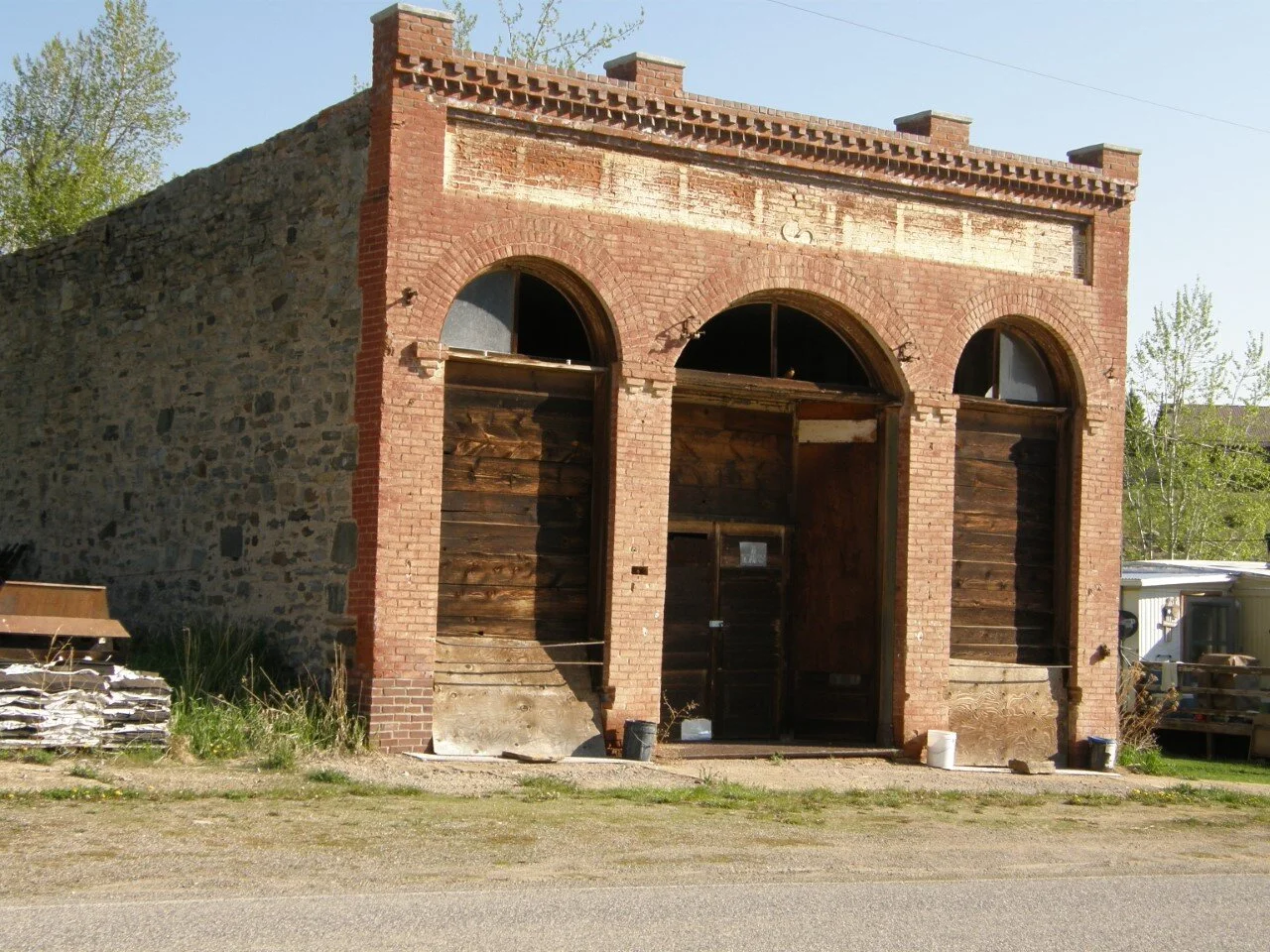 thumbnail_Pony GENERAL STORE.jpg