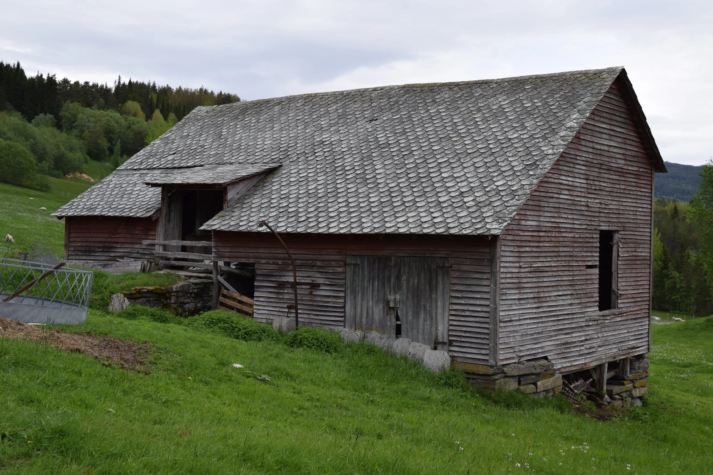 Bygge vossagrindverk, tradisjonell stavkonstruksjon fra Voss