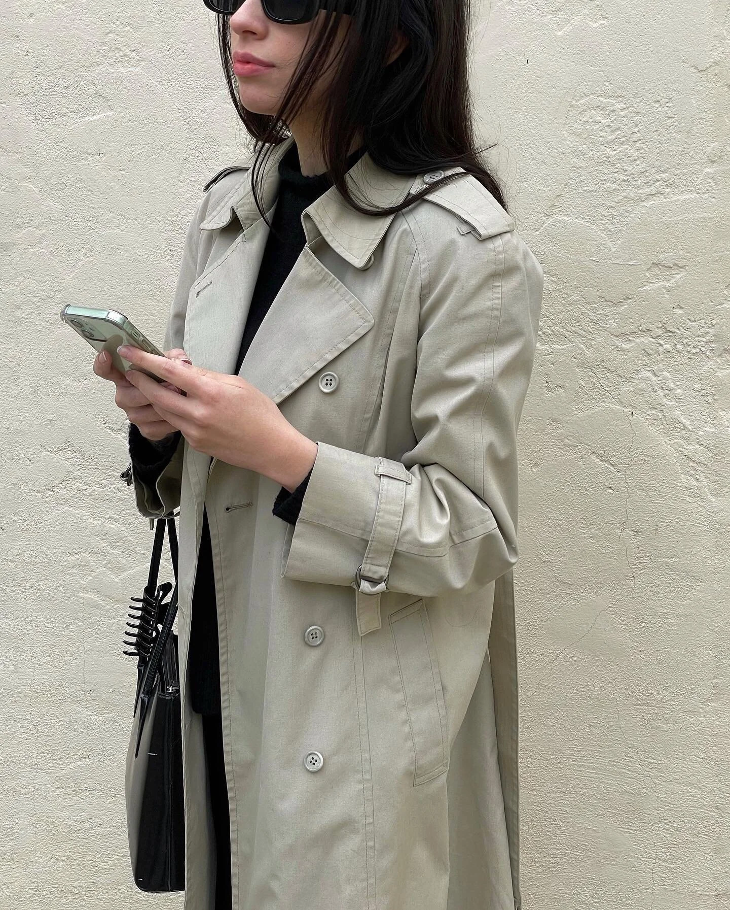 bout to open the zillow app