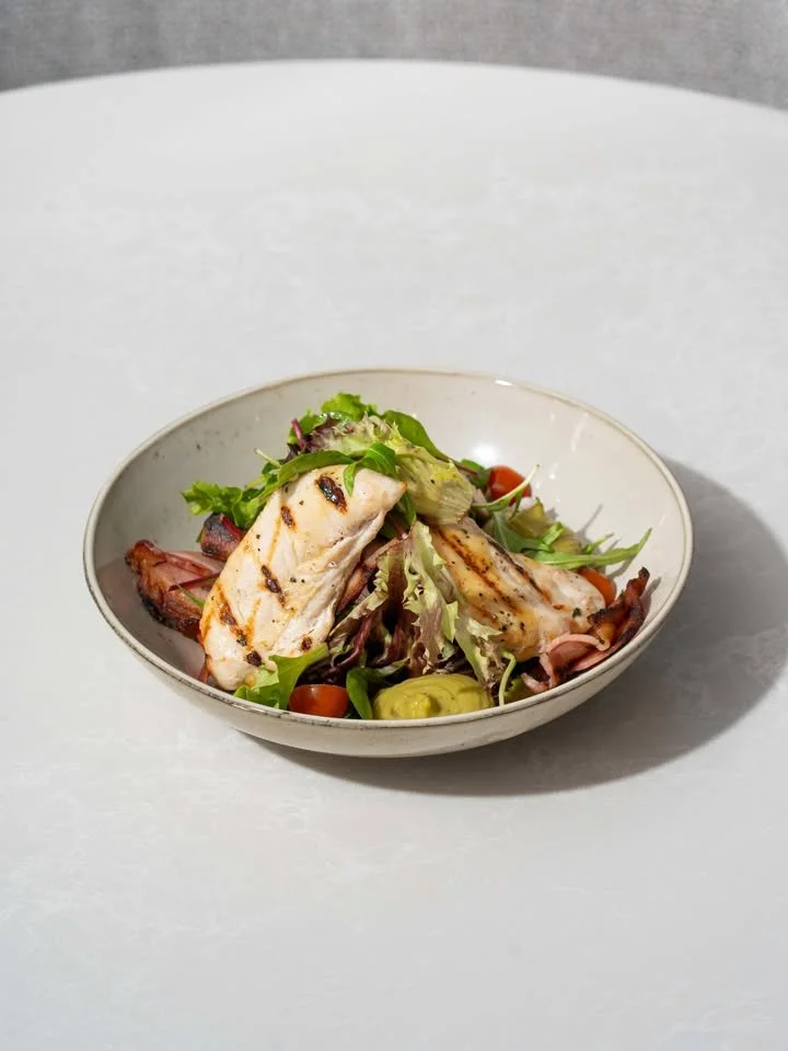 One look is all it takes 😏🥗

Book now - link in bio!