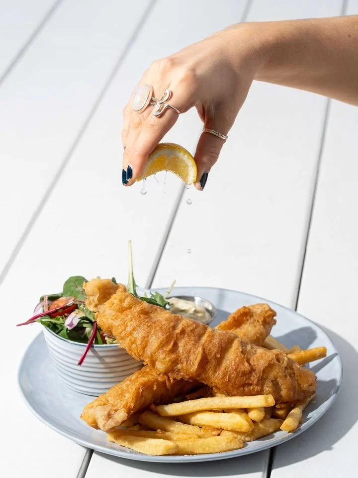 Why bother cooking when we&rsquo;ve got this? 🐟

Book a table 👉 link in bio