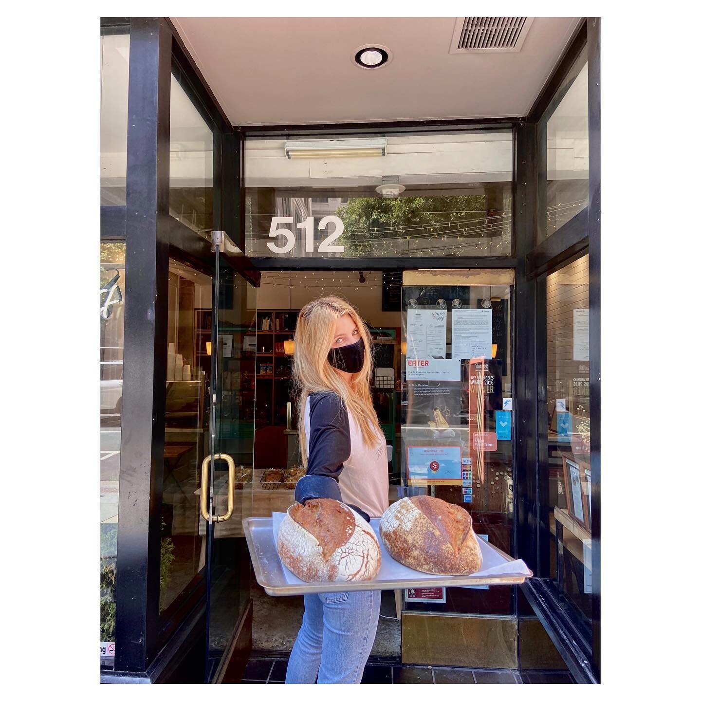 A good day starts with a good bread.
.
.
.
#organic #artisanbread #sourdough #grilledcheese #sandwich #coffeeshop #localbusiness #dtla #downtownla #mmemrla
📸 : @ltm_la