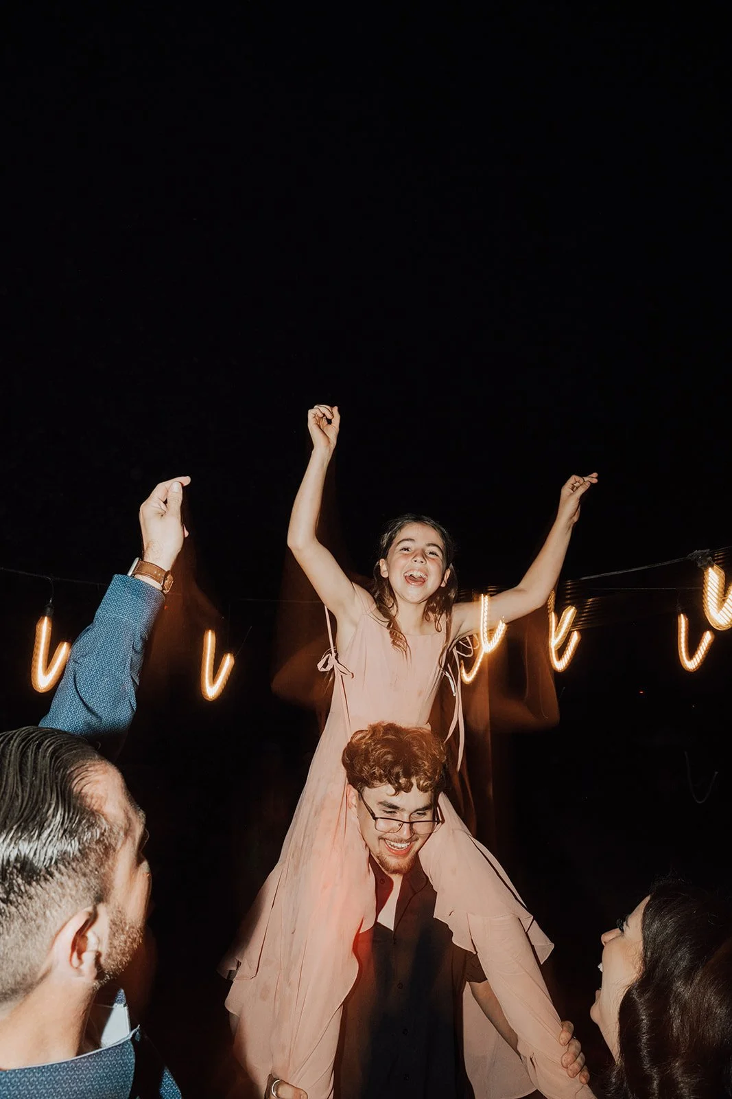 THEDELAURAS_THEMACDONALDFARM_WEDDING_MICHAEL_DANIEL1676.jpg