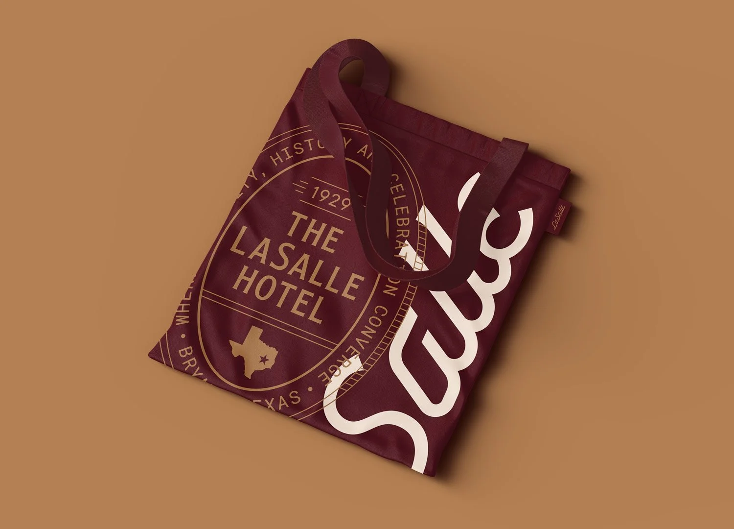 ps-lasallehotel-casestudy-tote.jpg