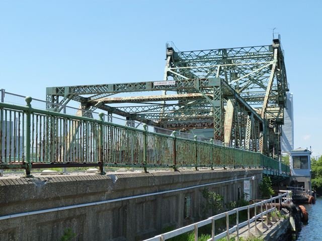 cherry street bridge old.jpeg