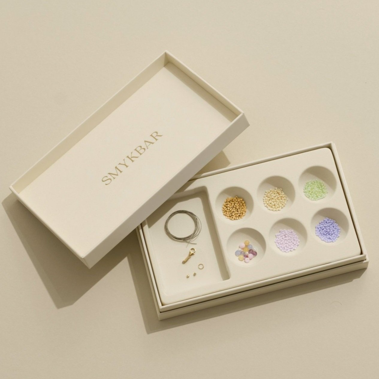 pastel_halsk%25C3%25A6de_guld.jpg