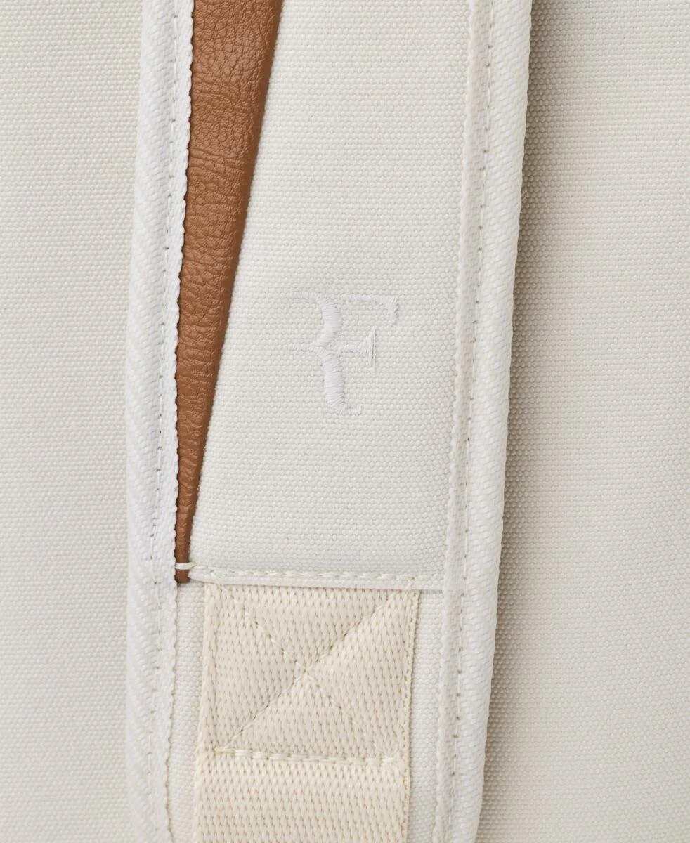 WR8054901_11_RF_LAWN_COLLECTION_TOURNAMENT_15PK_Cream_Leather.png.cq5dam.web.1200.1200.jpeg