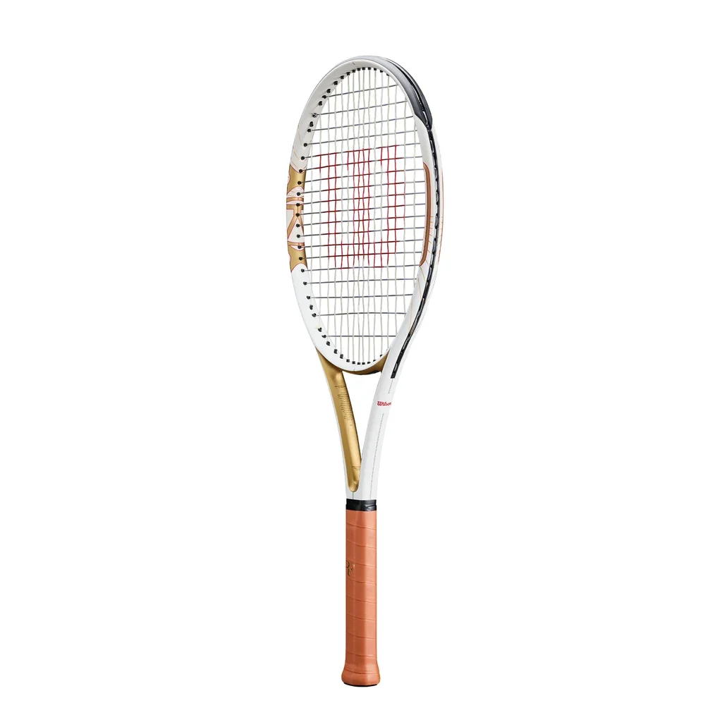 WR217411U_2_RF_01_HALL_OF_FAME_White_Gold_Red.png.high-res_1024x1024.webp