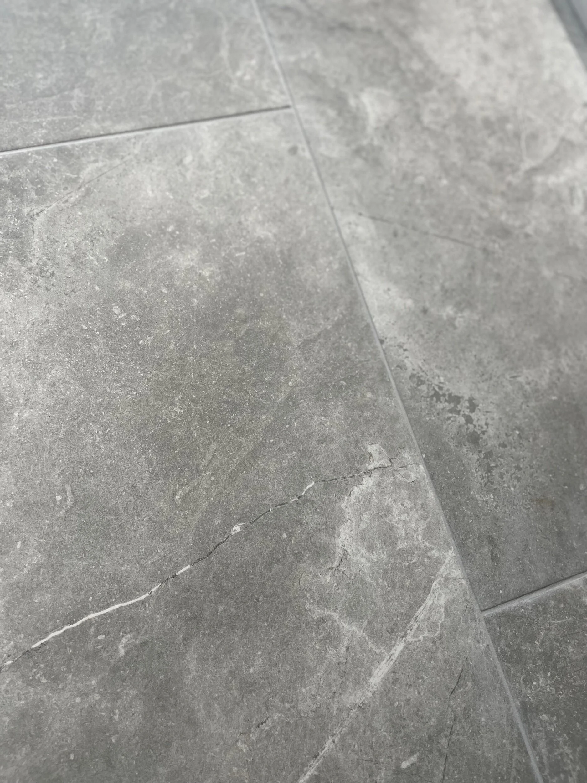 6197A180-9D96-4BF4-8B03-D06B320A0800