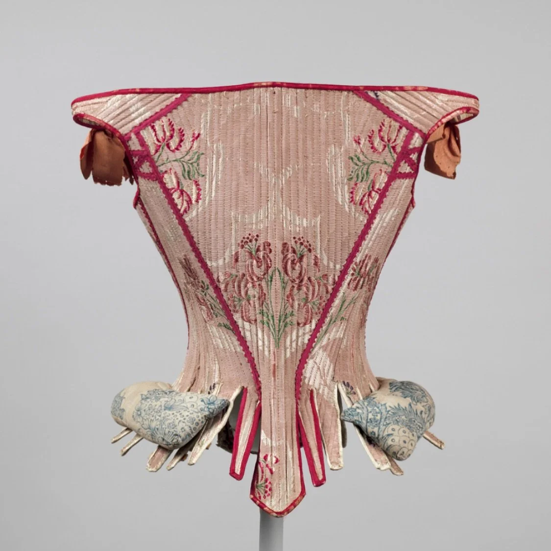 This week, I&rsquo;ve been working on an exciting project that has given me the chance to look again at eighteenth and nineteenth century stays and corsets (poor old me&hellip;). During my research travels, I came across this exquisite pair of stays 
