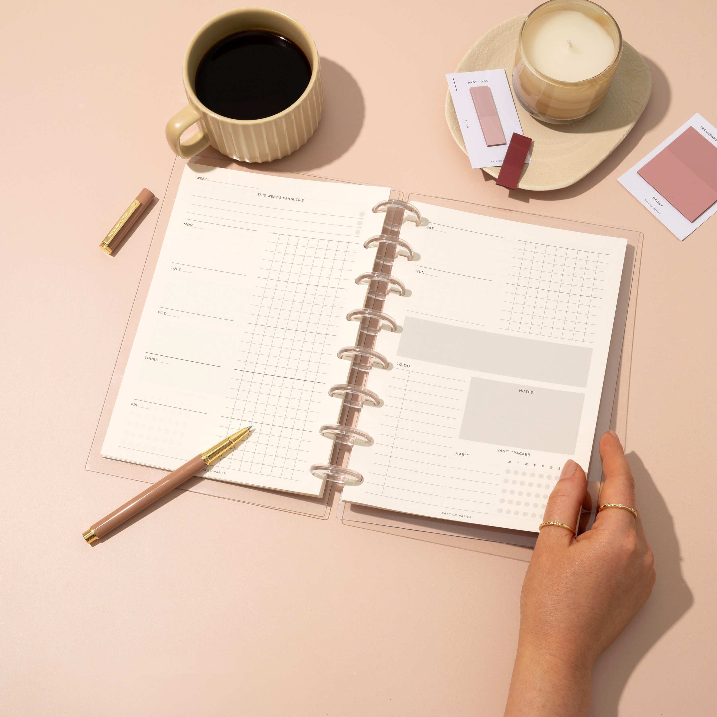 Faye-Co-Papier-lifestyle-stationary-journal-sophie-harrington-photography.jpg