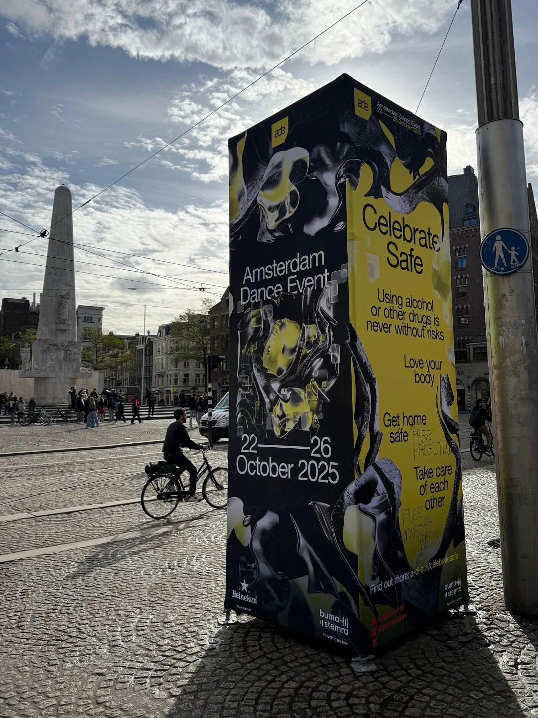 One week since @amsterdamdanceevent, and Ellie&rsquo;s just about recovered (last airport pic says it all)! 😅👀

Always great heading out to Amsterdam to catch up on the electronic music world, here&rsquo;s a quick recap of a quick, short but sweet 