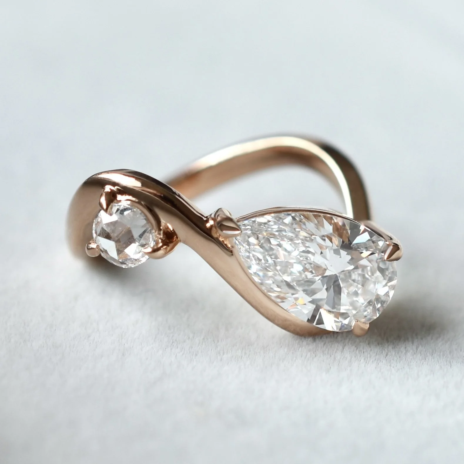 August Oval and Round Rose Cut Diamond Ring in Rose GoldPhoto 31-7-24, 11 38 12.jpg