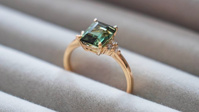 What To Expect When Creating Your Custom Engagement Ring — AUGUST BESPOKE