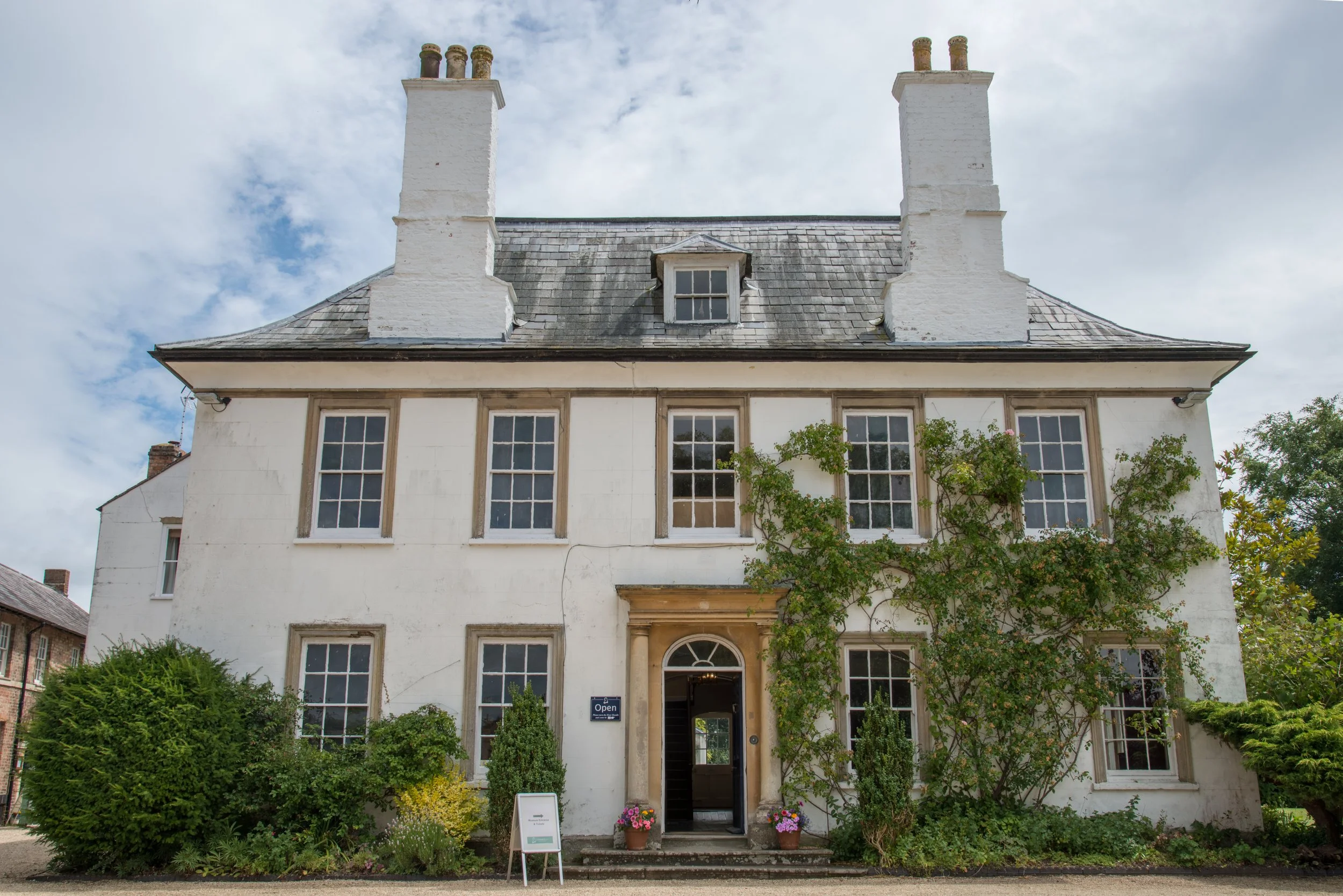 General 1 | Dr Jenner's House