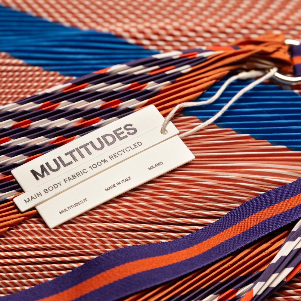 Multitudes-pleated-Y-bag-hangtag-1000x1000.jpg