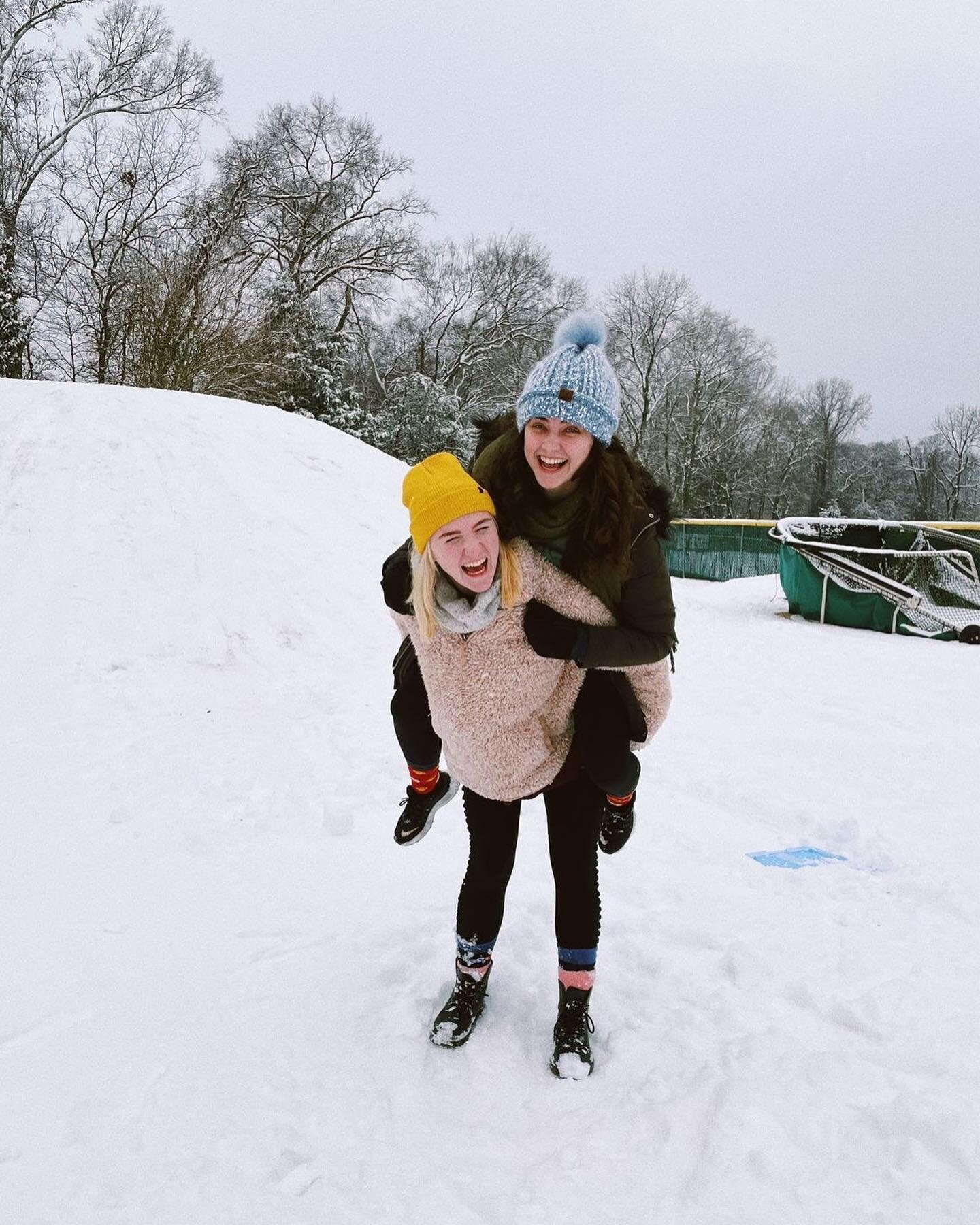 Best week ever I love the snow SO MUCH