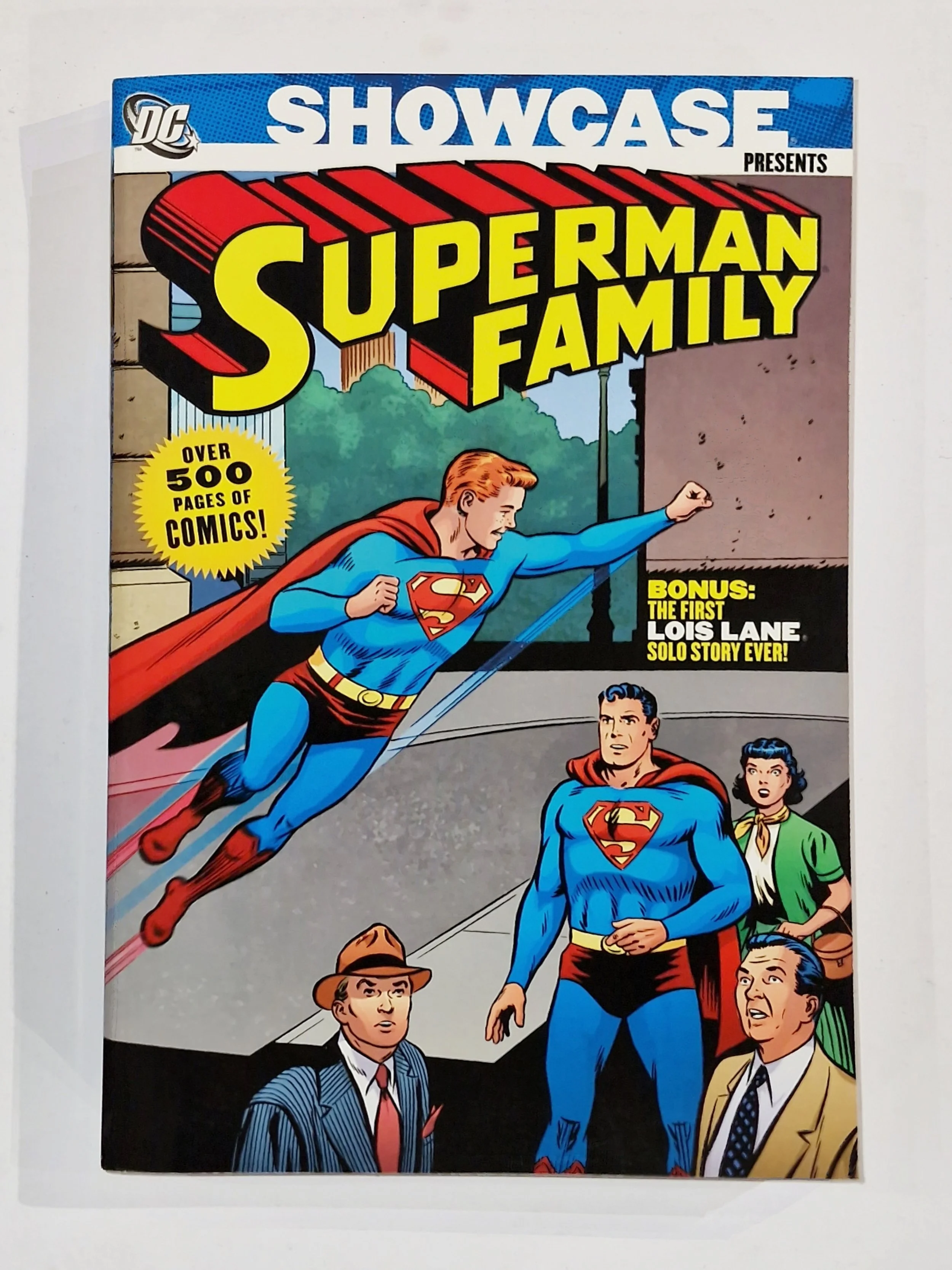 Showcase (Superman Family) - 1    2006
