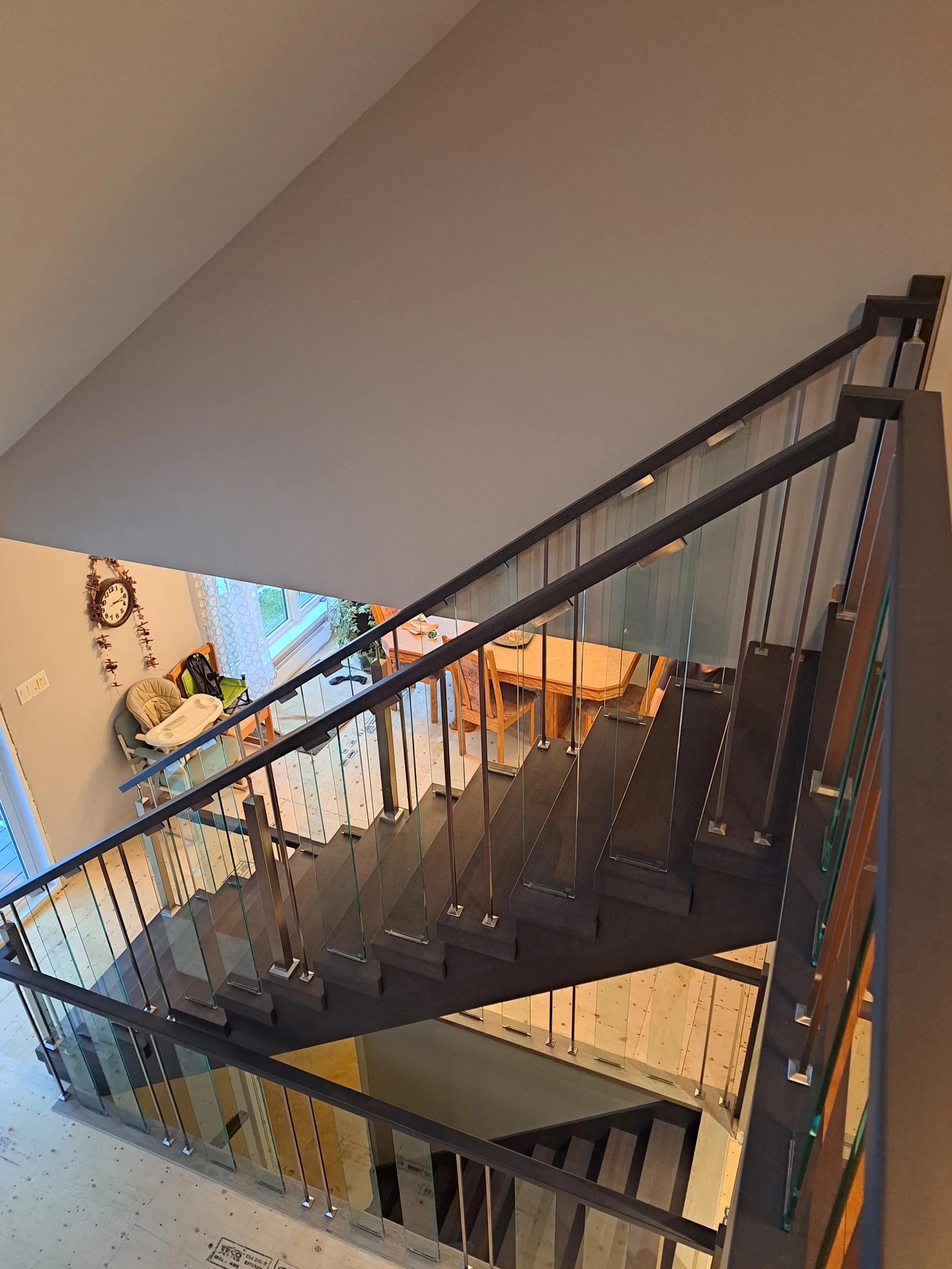 MKL Rénovation et Finition Inc. | Réalisation des l'escaliers et des rampes