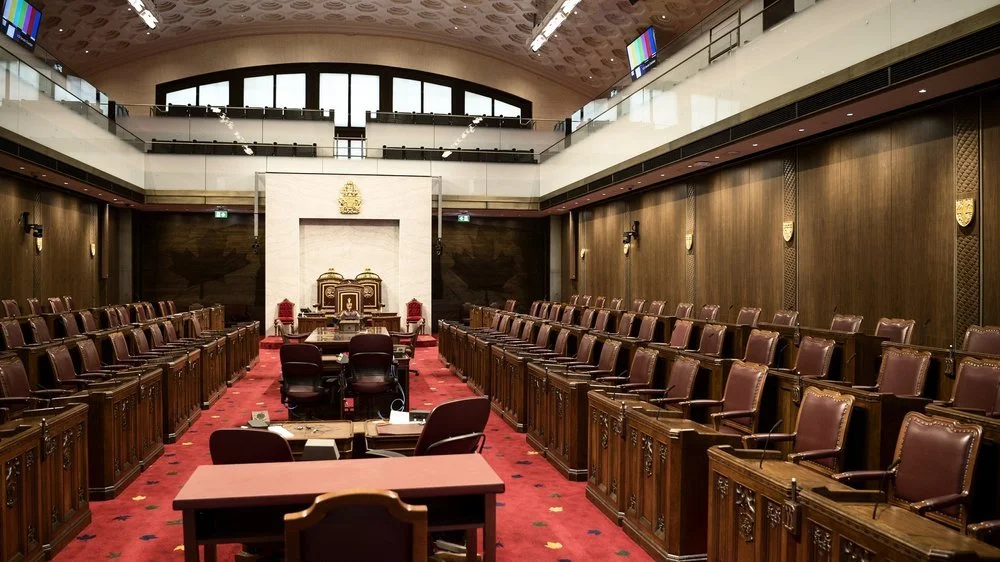 Custom rug design at a government's chamber