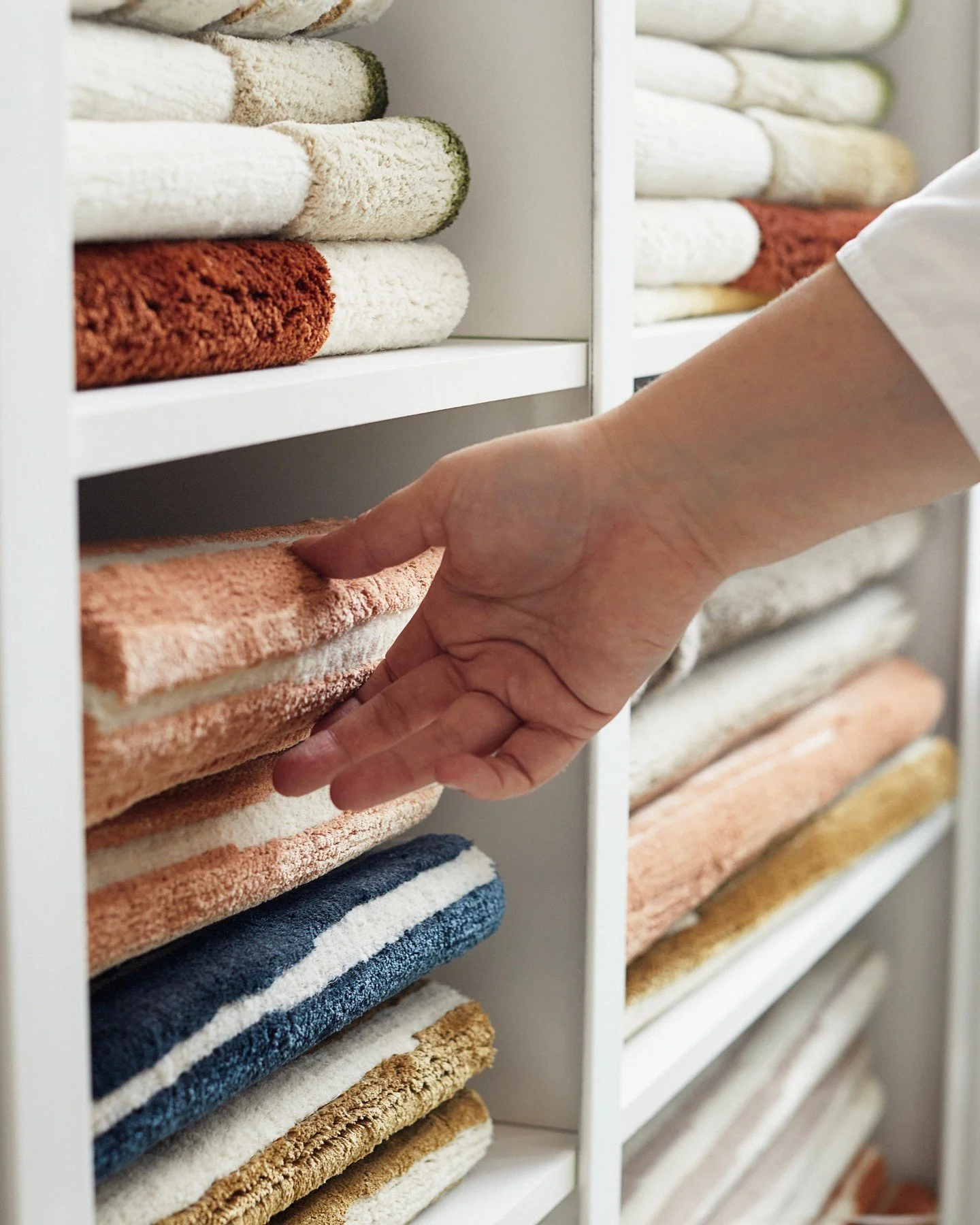 When we develop collections, it is a process of craft, material exploration and design curiosity. From initial concept to production, we experiment with textures, techniques and fibres to create floor coverings that balance artistry with functionalit