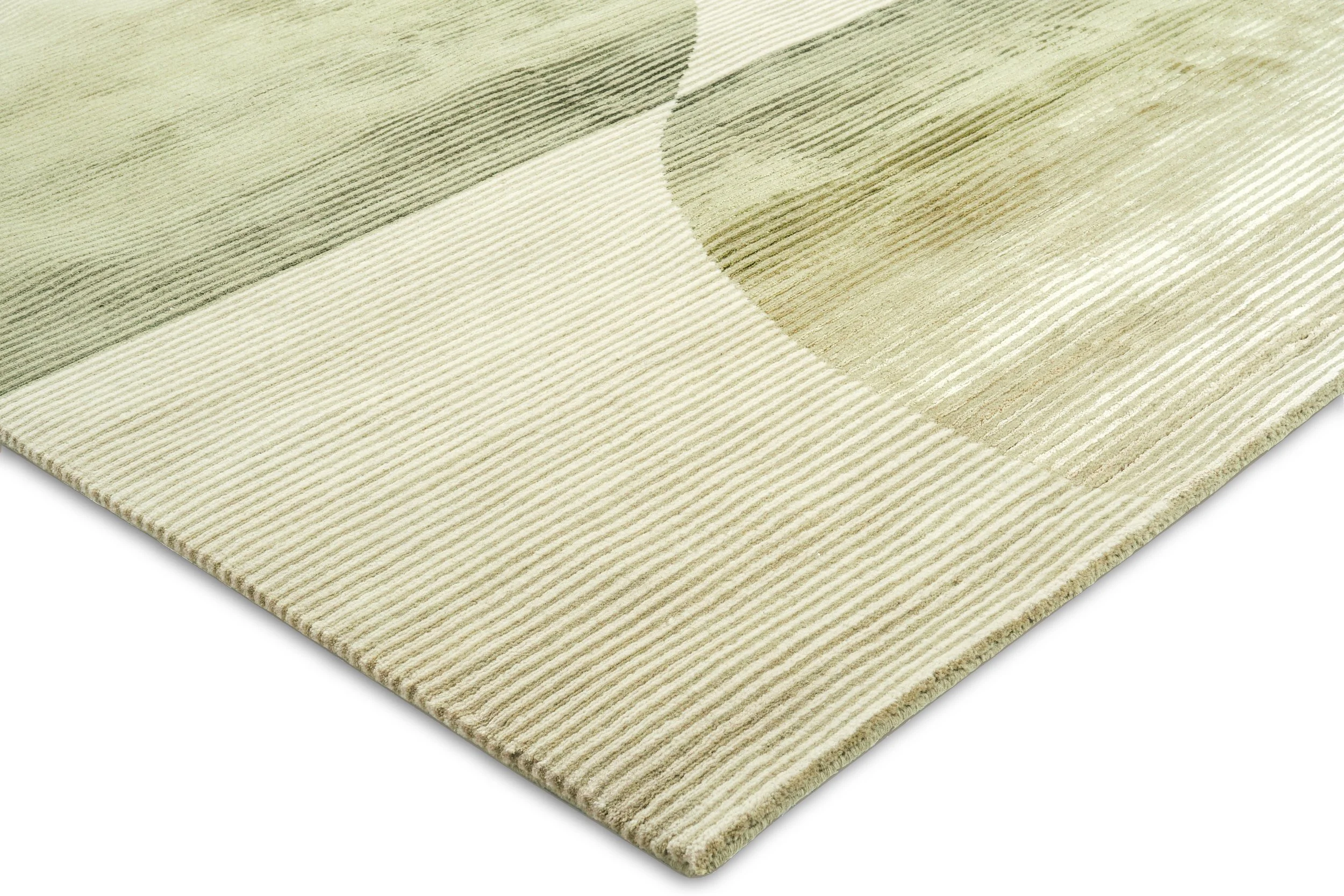 Lucent-Cedar-CornerShot-Handknotted-Loominary-CreativeMattersInc.jpg