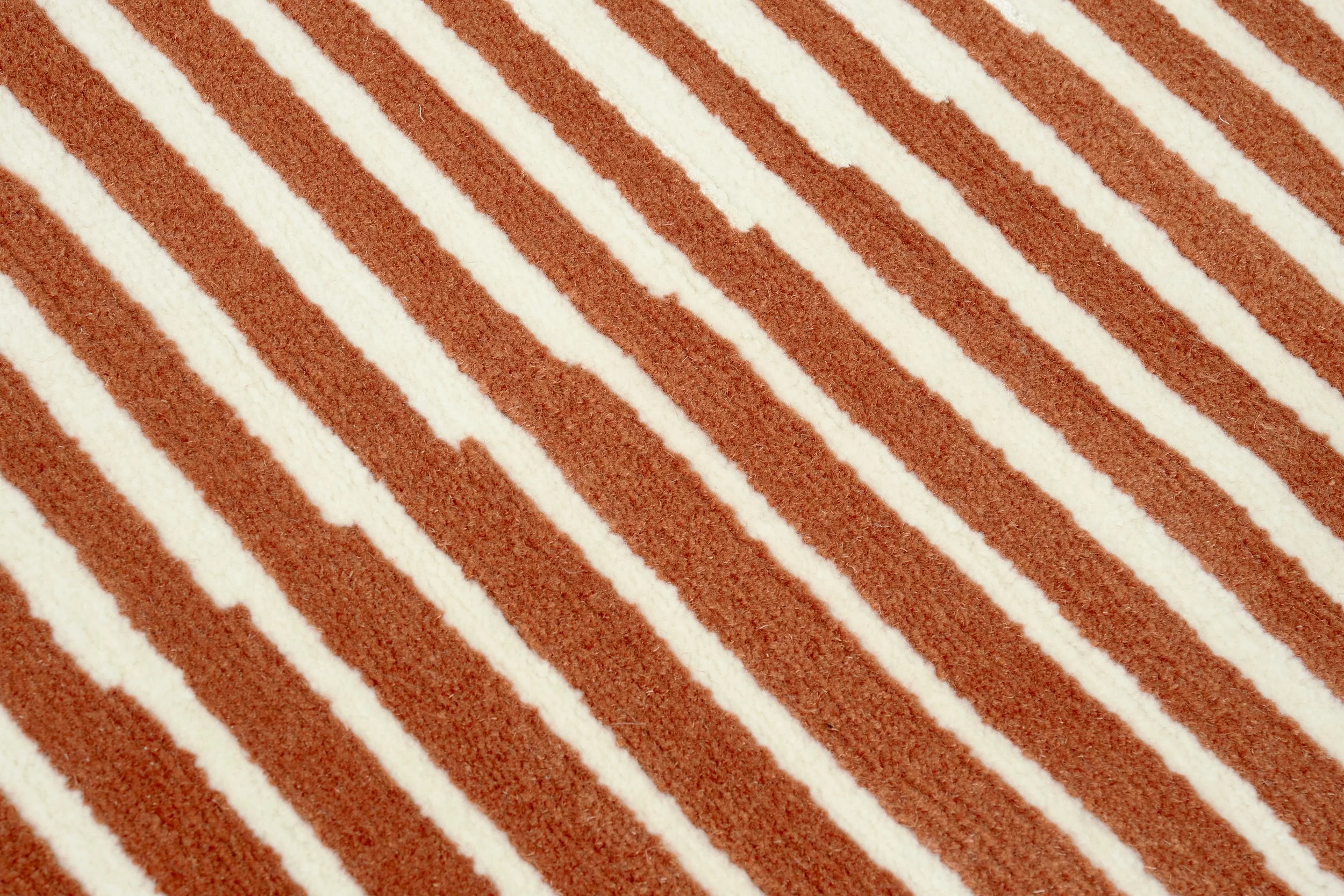 Stria-Clay-Detail2-Handknotted-Loominary-CreativeMattersInc.jpg