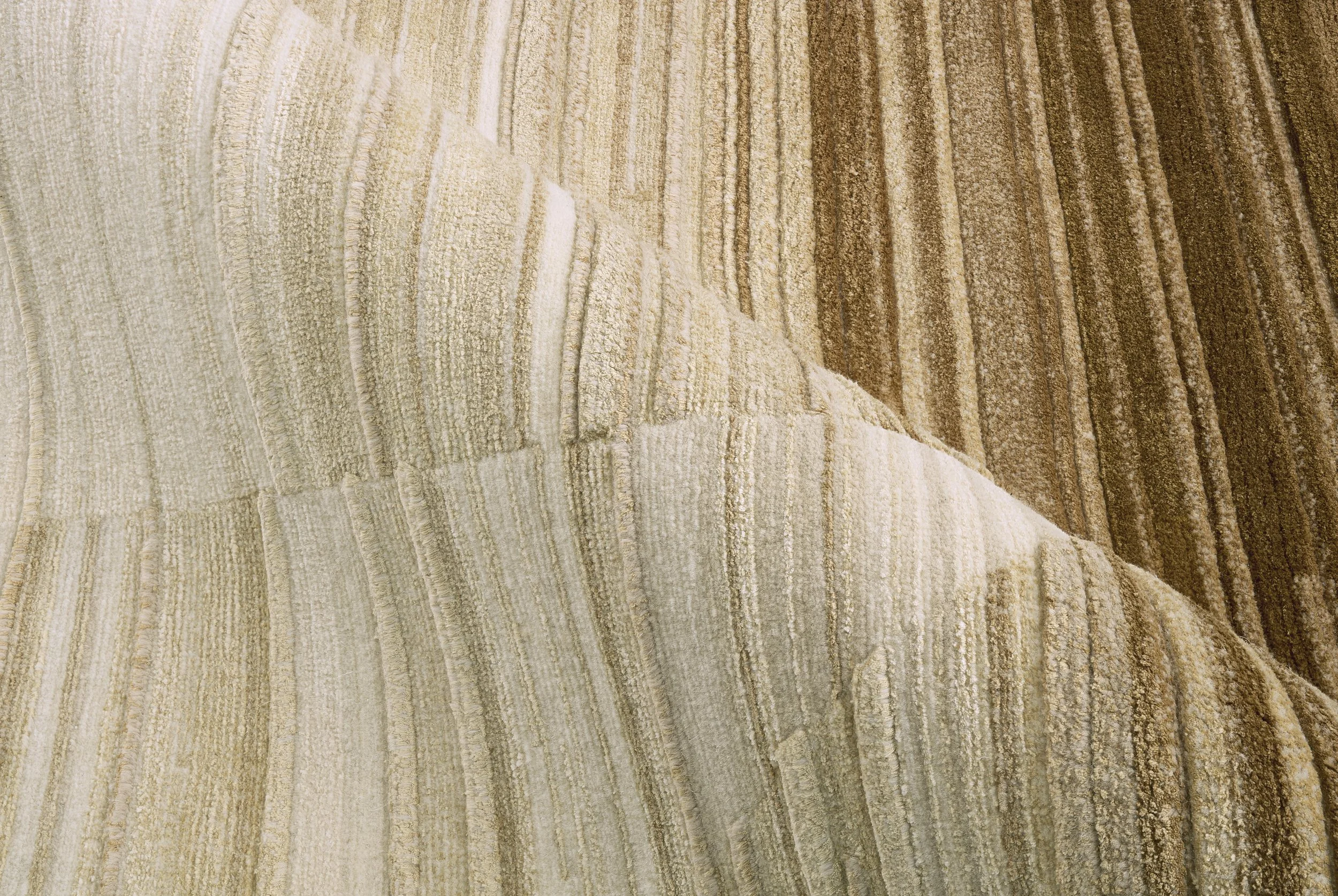 Obscura-Amber-Detail1-Handknotted-Loominary-CreativeMattersInc.jpg