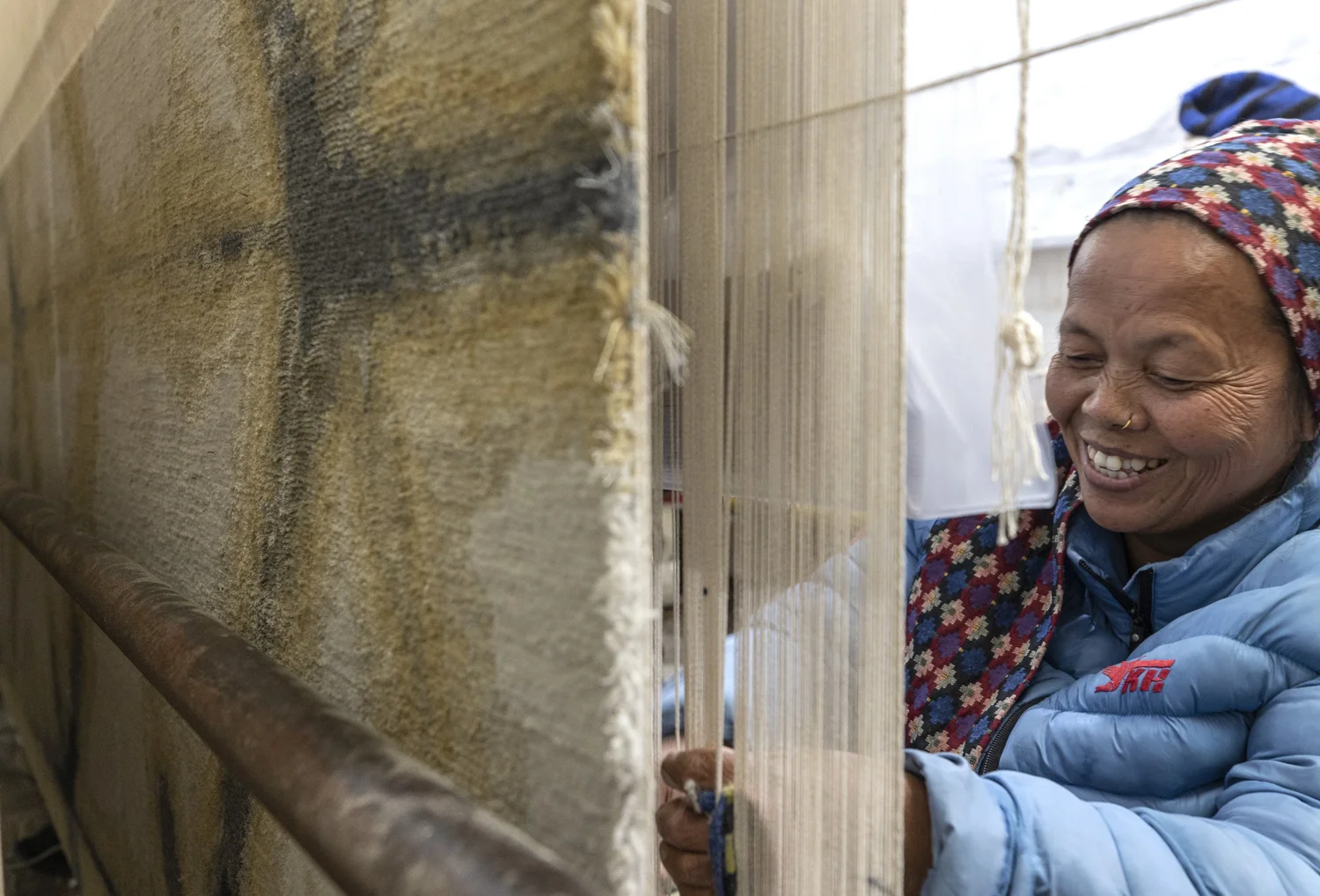 EXPLORING ARTISANAL RUG MAKING EXCELLENCE IN NEPAL AND INDIA