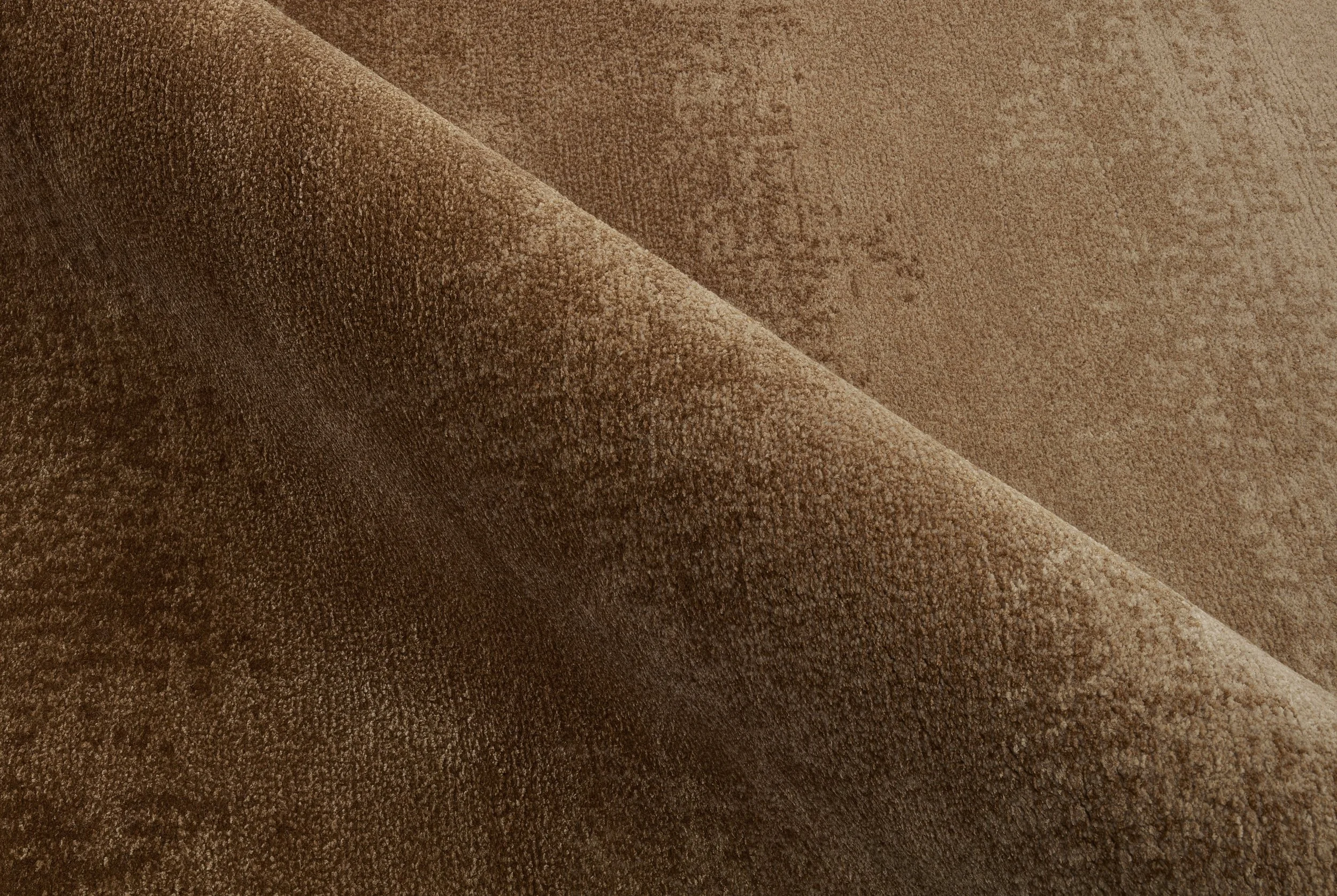 Sorial-Sepia-Detail1-Handknotted-Loominary-CreativeMattersInc.jpg