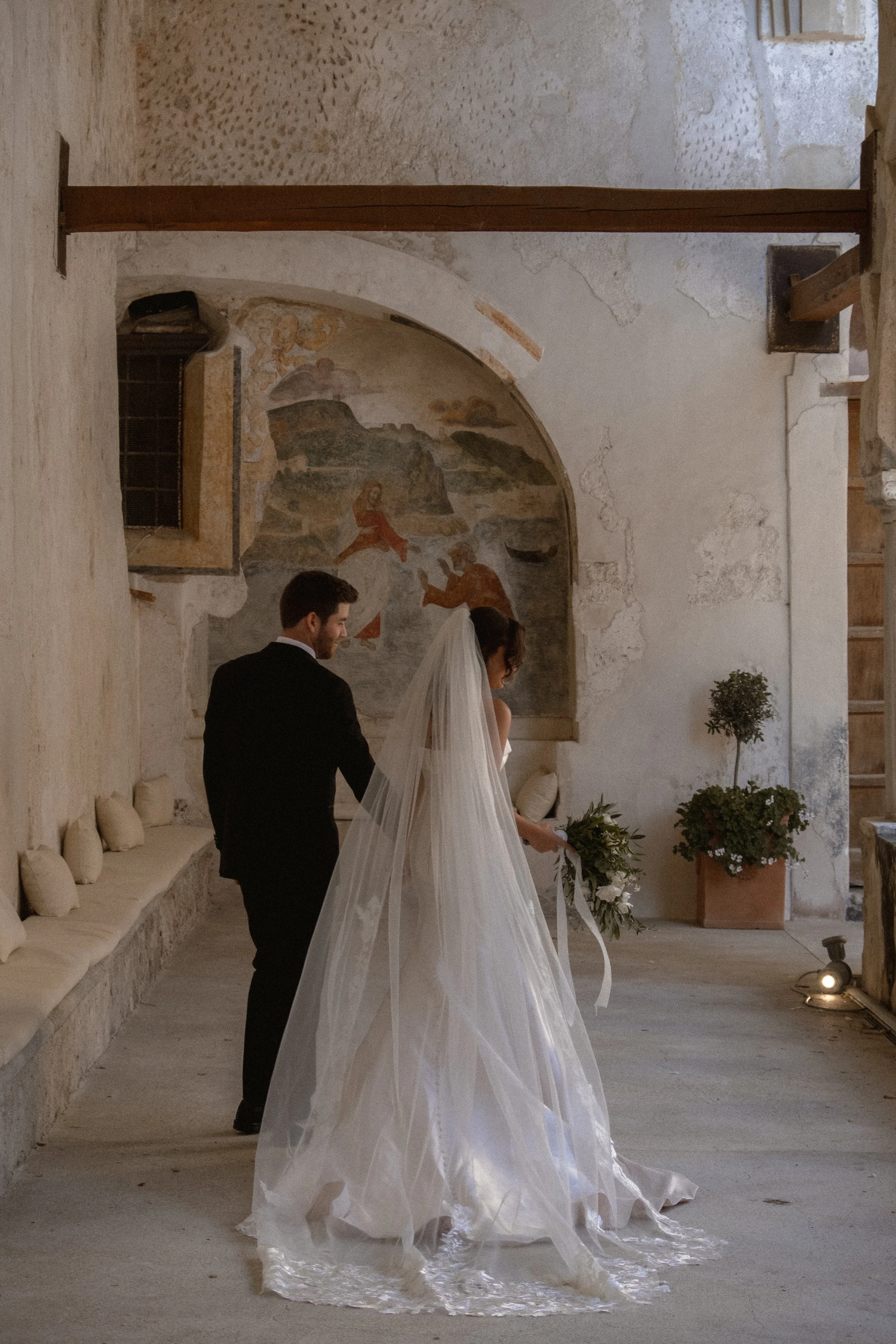 Elopement at Anantara Amalfi Coast, Italy. Destination elopement photographer
