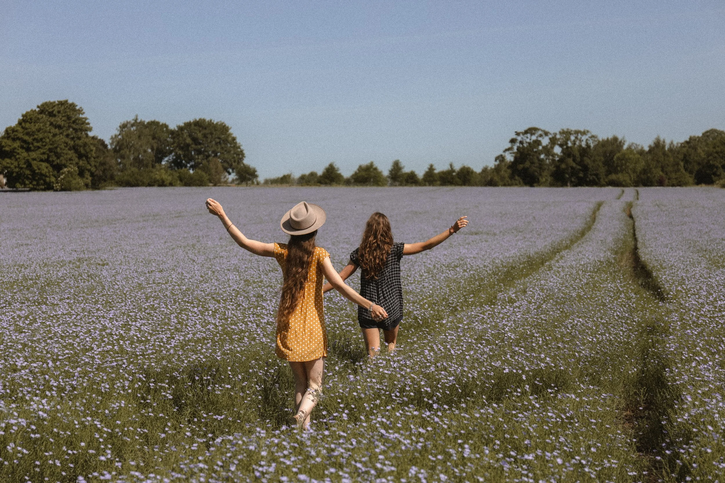 Product and branding photographer based in The Cotswolds, UK. Destination lifestyle photographer