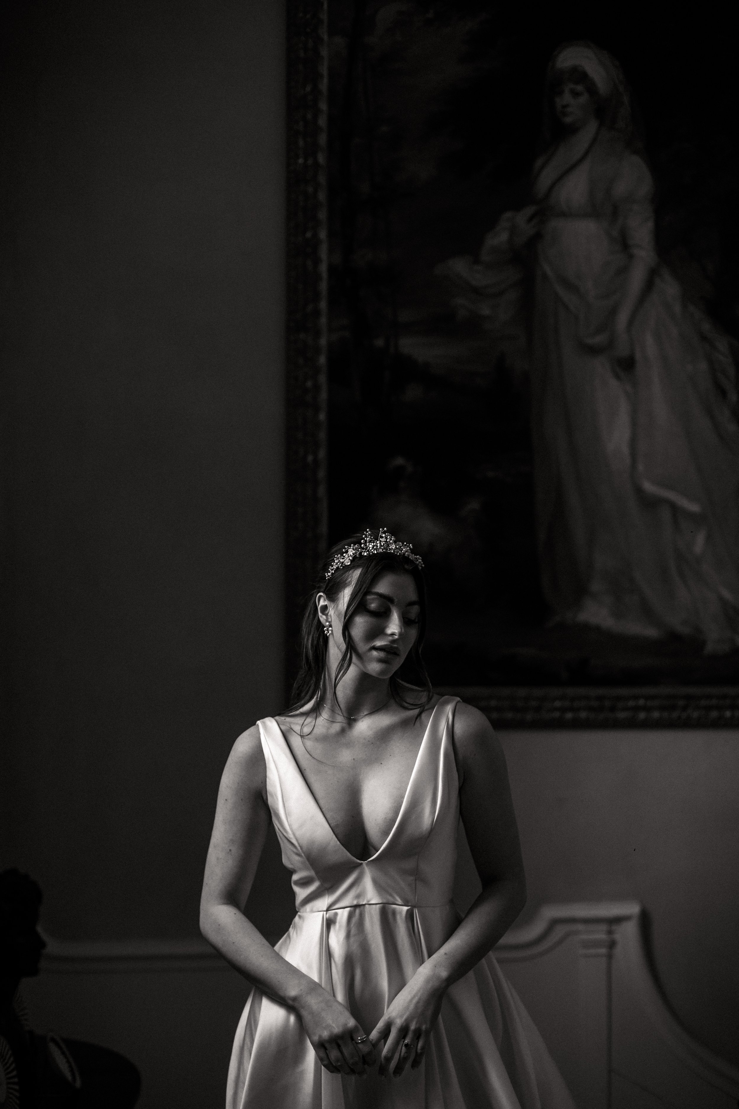 Bridal editorial photography at Cornwell Manor with Mara Marie Bridal