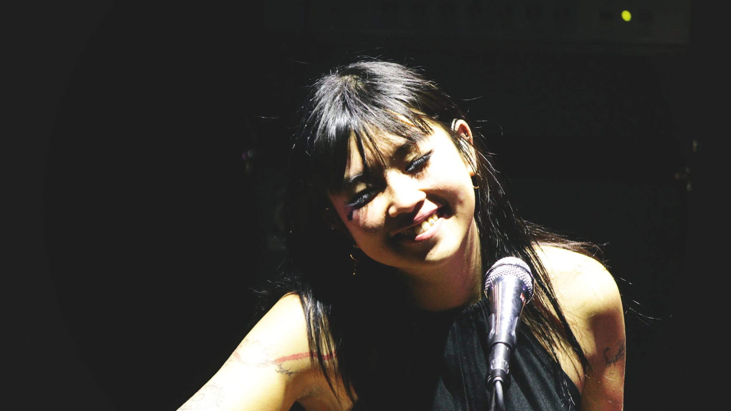 beabadoobee and Plains Had Very Different Relationships with Audiences in New Orleans