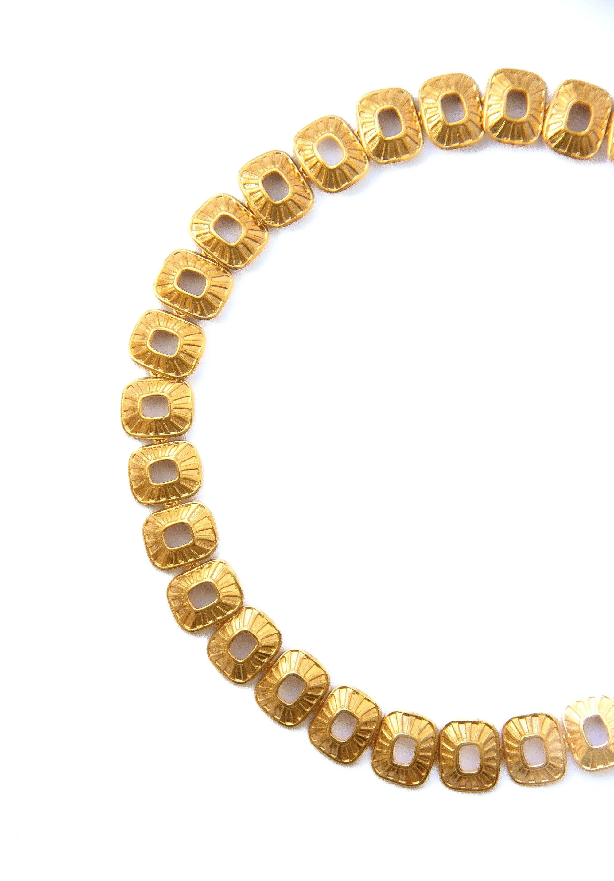 Rita_Carrega_Joalharia_Jewelry_Colec%CC%A7a%CC%83o_AURORA_Collection_Colar_Dourado_Gold_Plated_Necklace_%23AUR_C01Au7.jpg