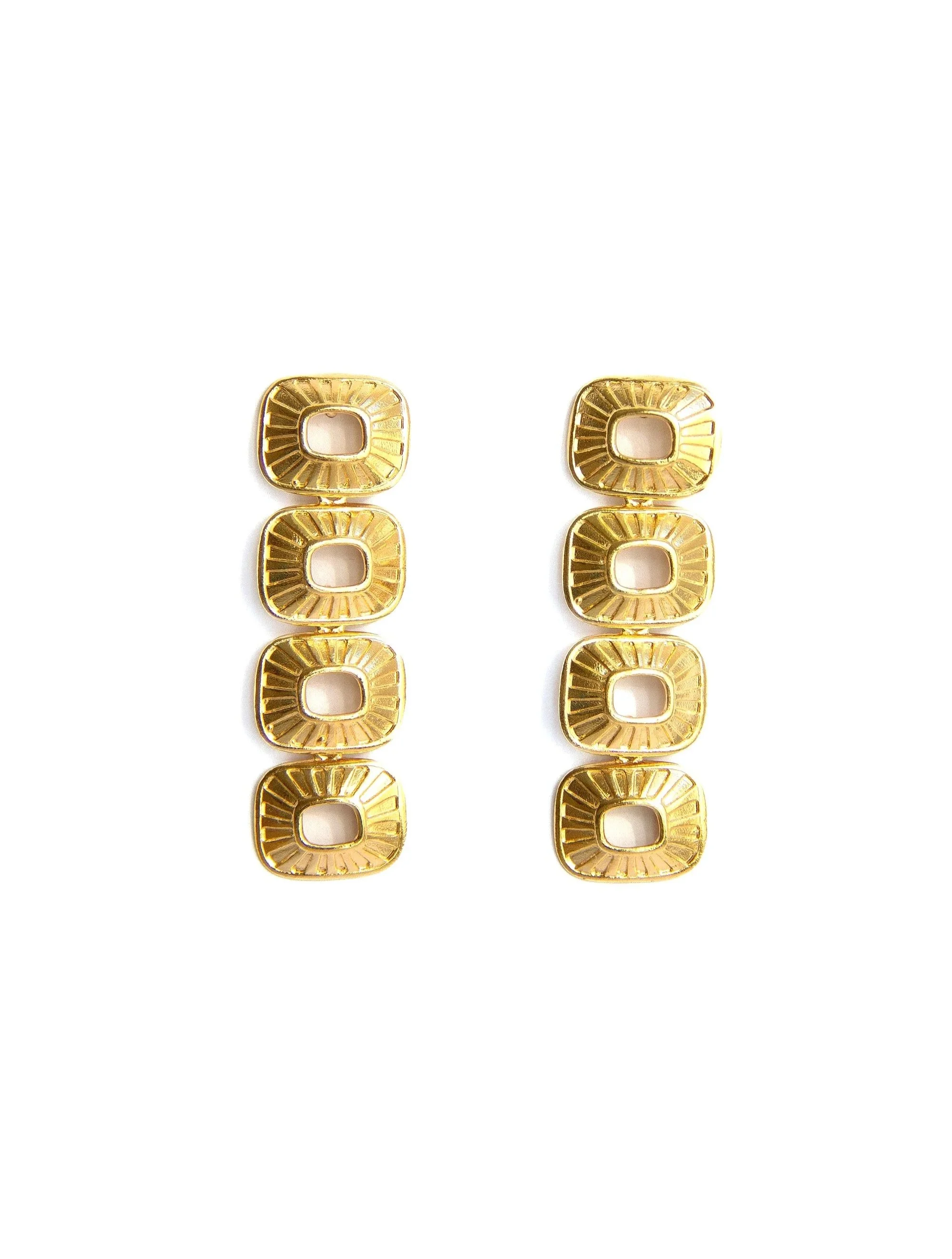 Rita_Carrega_Joalharia_Jewelry_Colec%CC%A7a%CC%83o_AURORA_Collection_Brincos_Dourados_Gold_Plated_Earings_%23AUR_B05Au3.jpg