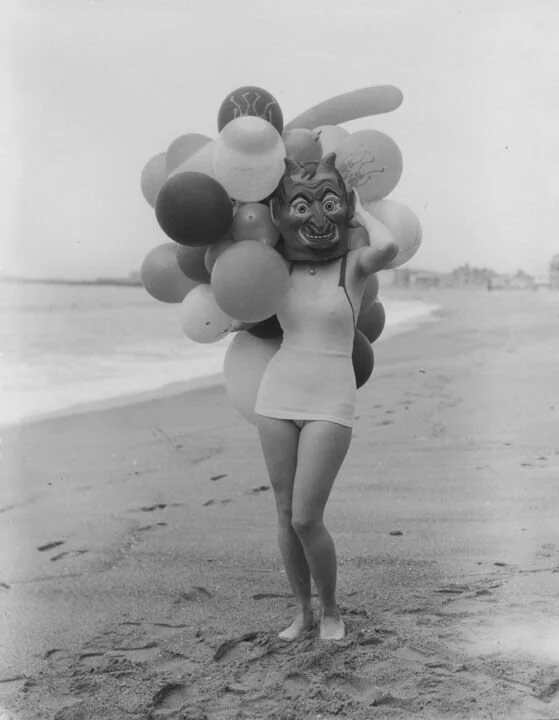 It's Safest to Go Outside When it Rains: Emi, Jackie