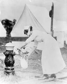 Which Incendiary Oils: Emi, Jackie