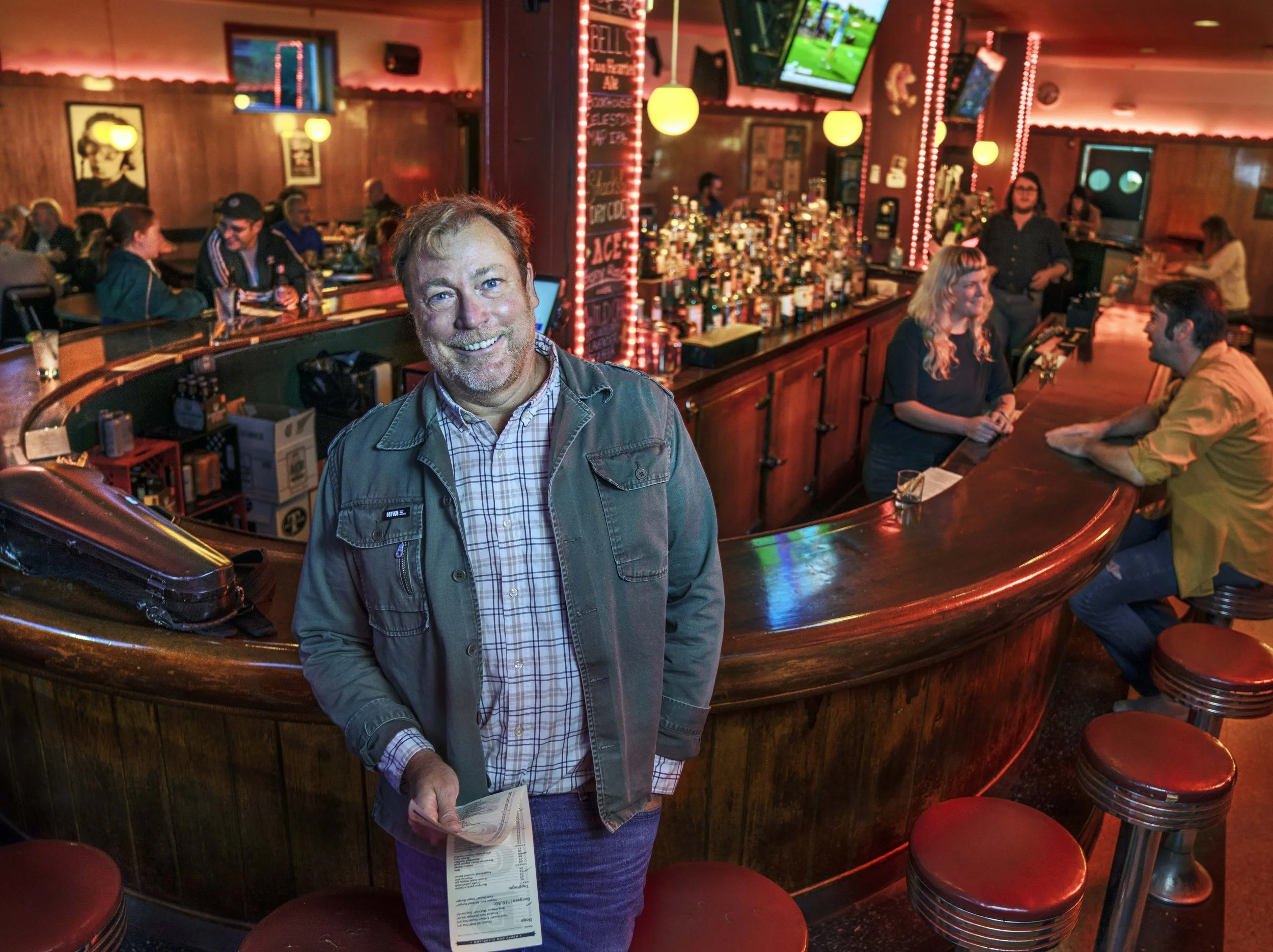  Sean Watterson  
 he/him  
 Owner  
 Happy Dog  
250 cap