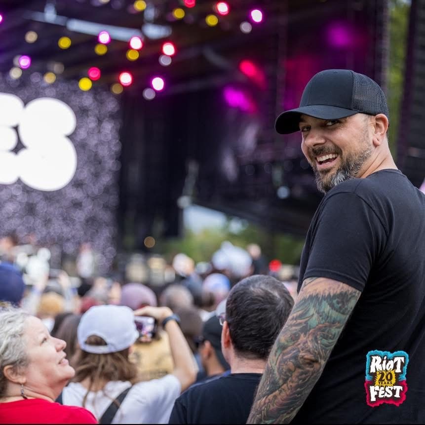  Louie Mendocino  
 he/him  
 Owner  
 Cobra Lounge  
300 cap