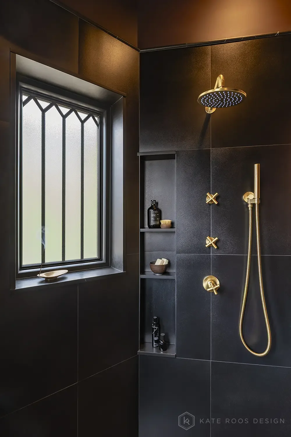 KateRoosDesogn-MinneapolisInteriorDesign-ShowerDetail_.webp