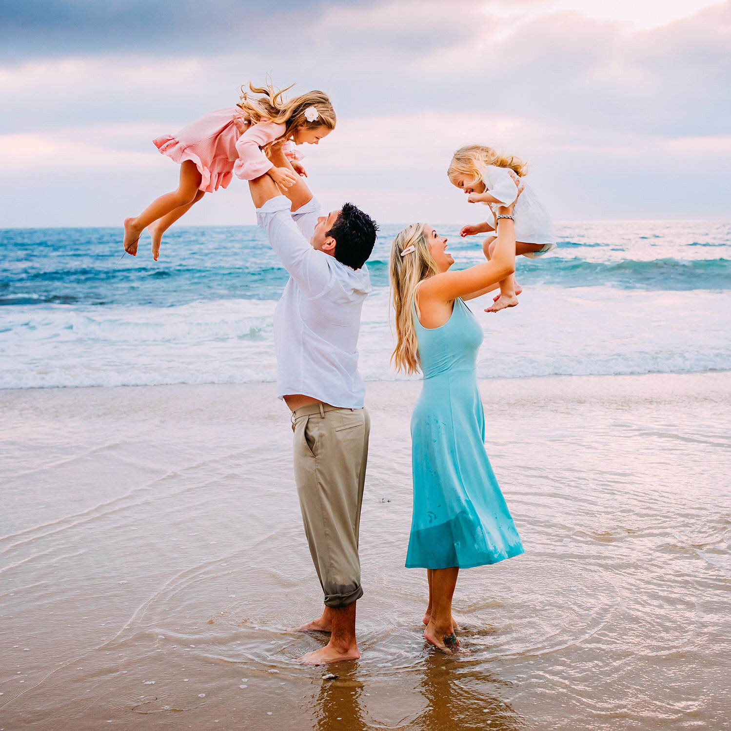 Family Photo on Orange County Beach.jpg