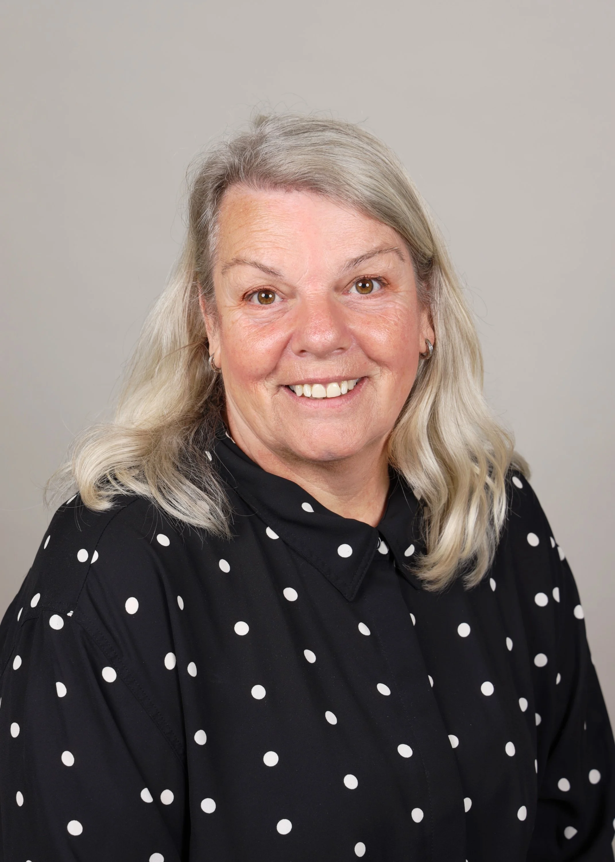 Mrs Dainter 