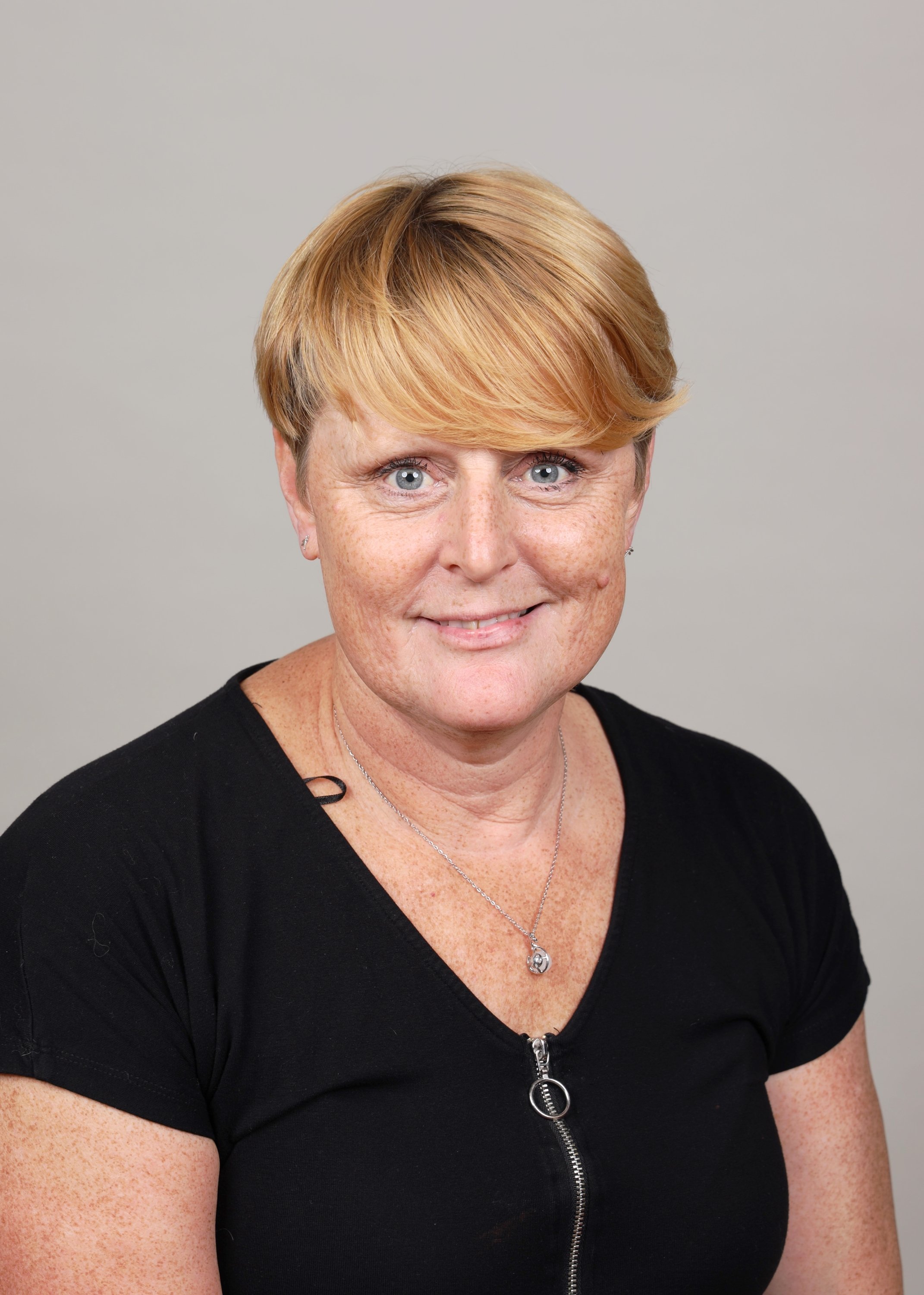 Mrs Biles 