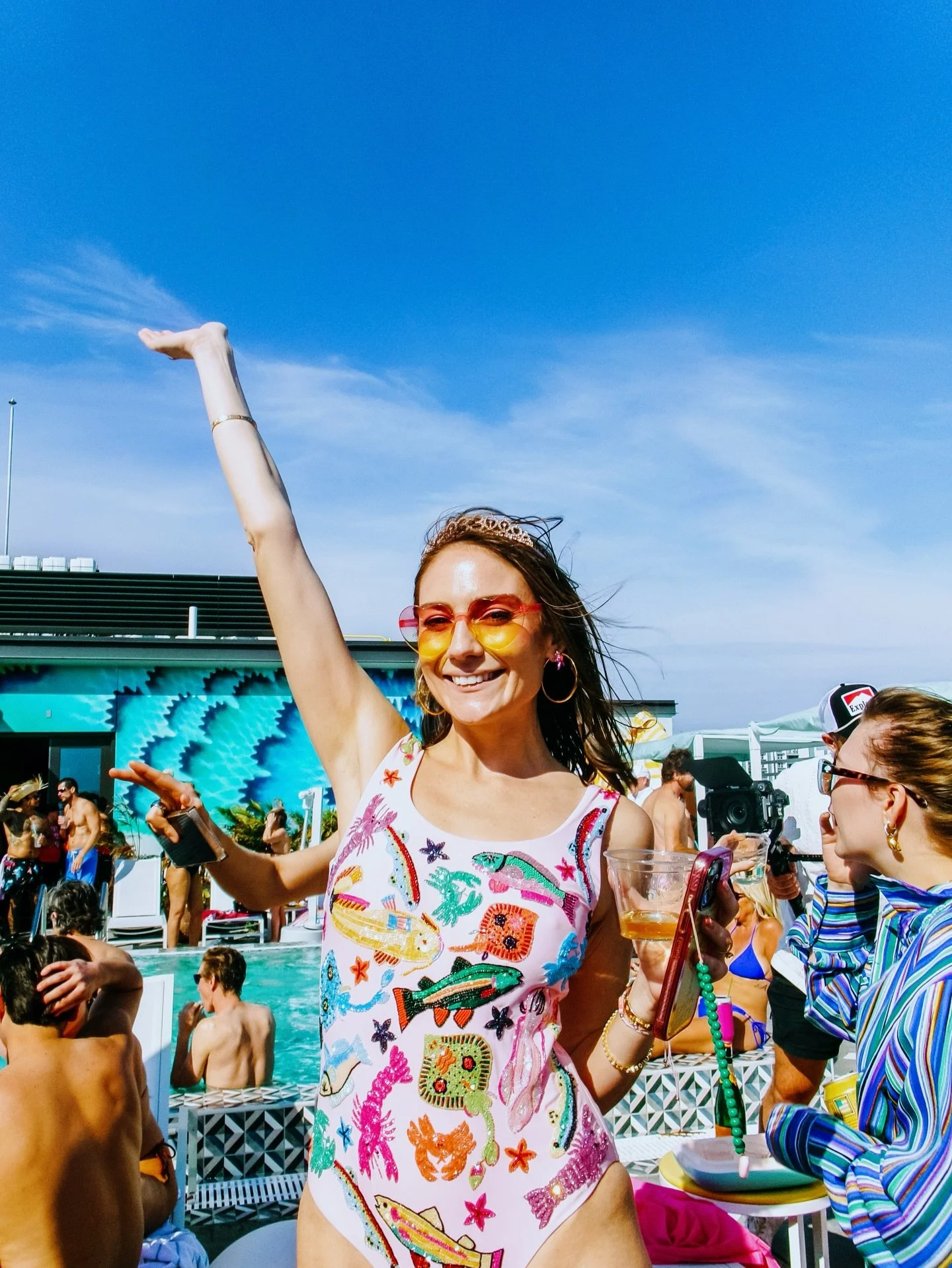 A couple of digi cam shots from the best bday weekend a gal could ever dreammmm 🪩💖🎉🎂🌴💦🌷♒️

THANK YOU to everyone who took a moment to reach out with love and to those who came out to celebrate with me! Beyond grateful for your time and love be