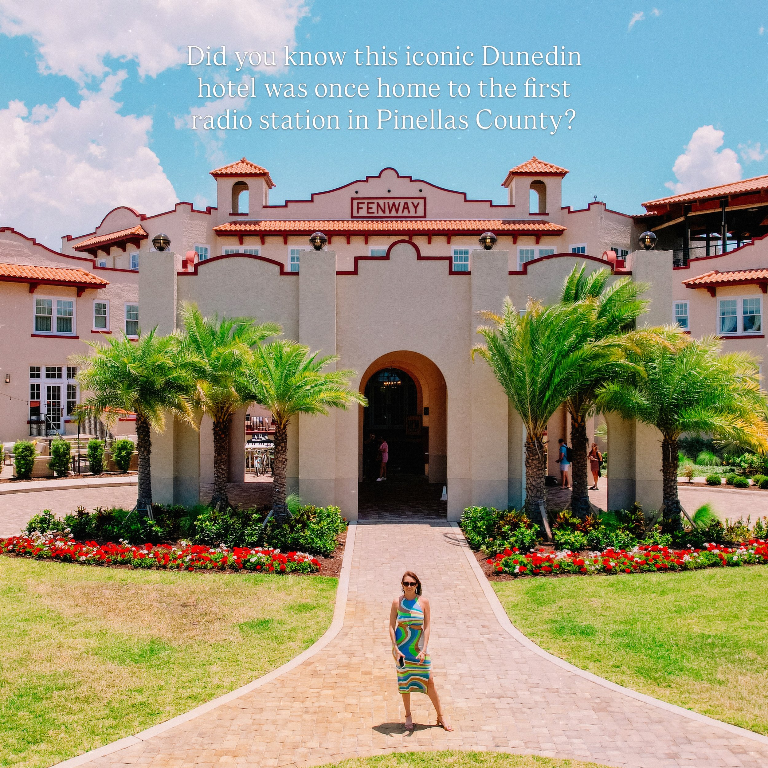 The historic @fenwayhotel Hotel wasn&rsquo;t just ahead of its time&hellip; it literally helped shape Florida&rsquo;s airwaves and makes for the dreamiest stay in #dunedin 🎙️🌴🍊

Read about it in mu@upcoming #floridatravel book hitting stores this 