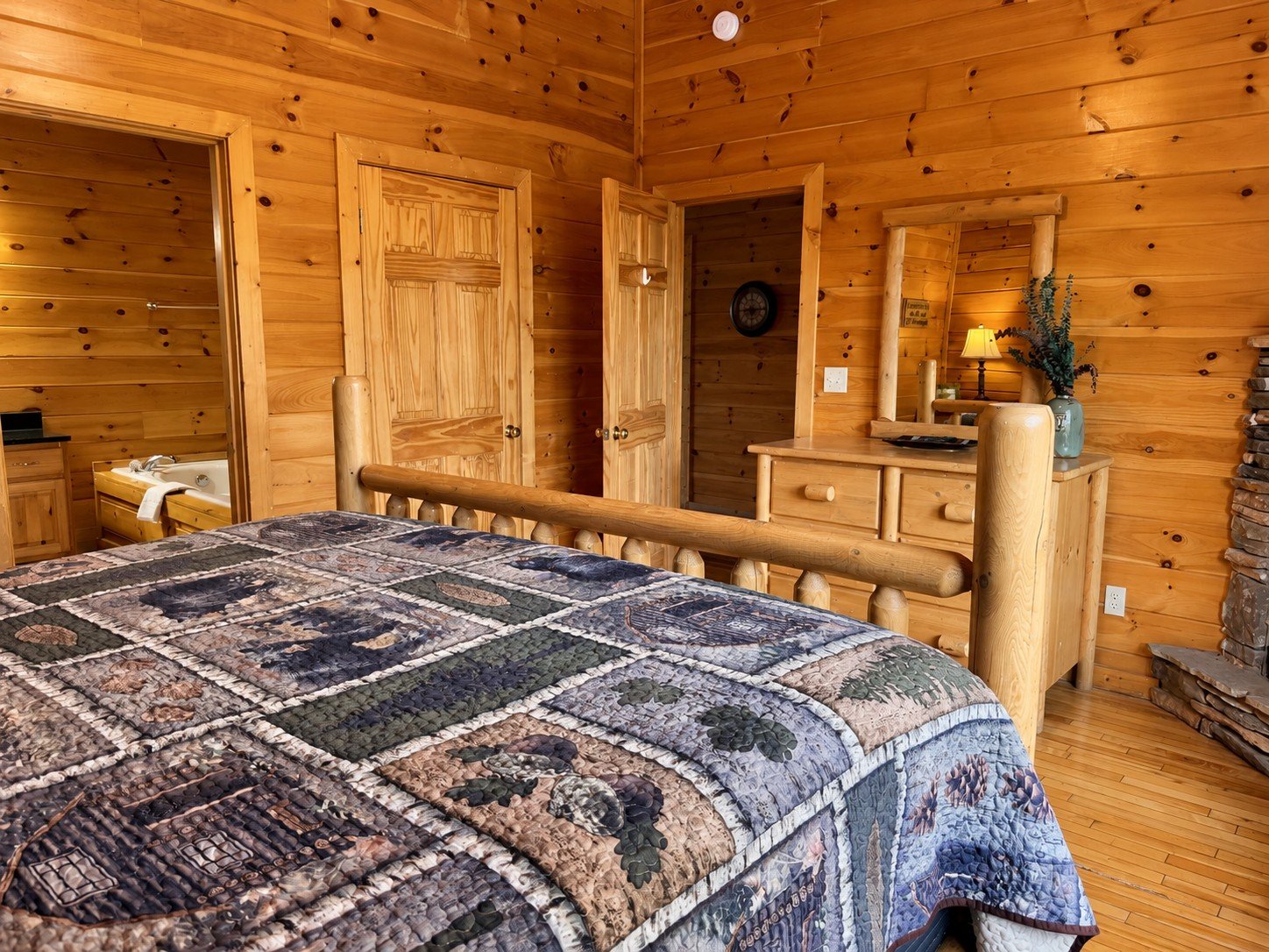 2 Bed (2).jpg