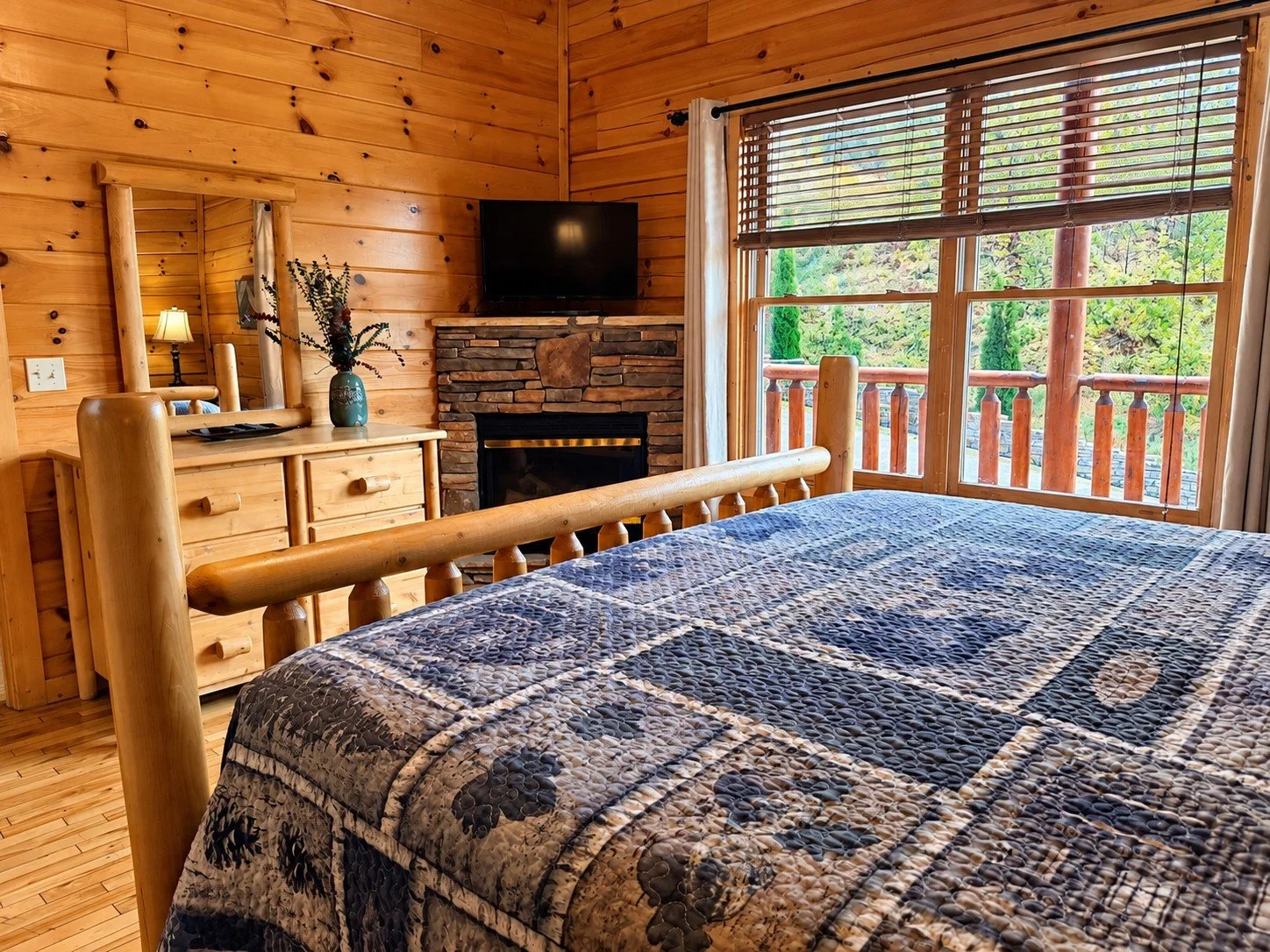 2 Bed (3).jpg