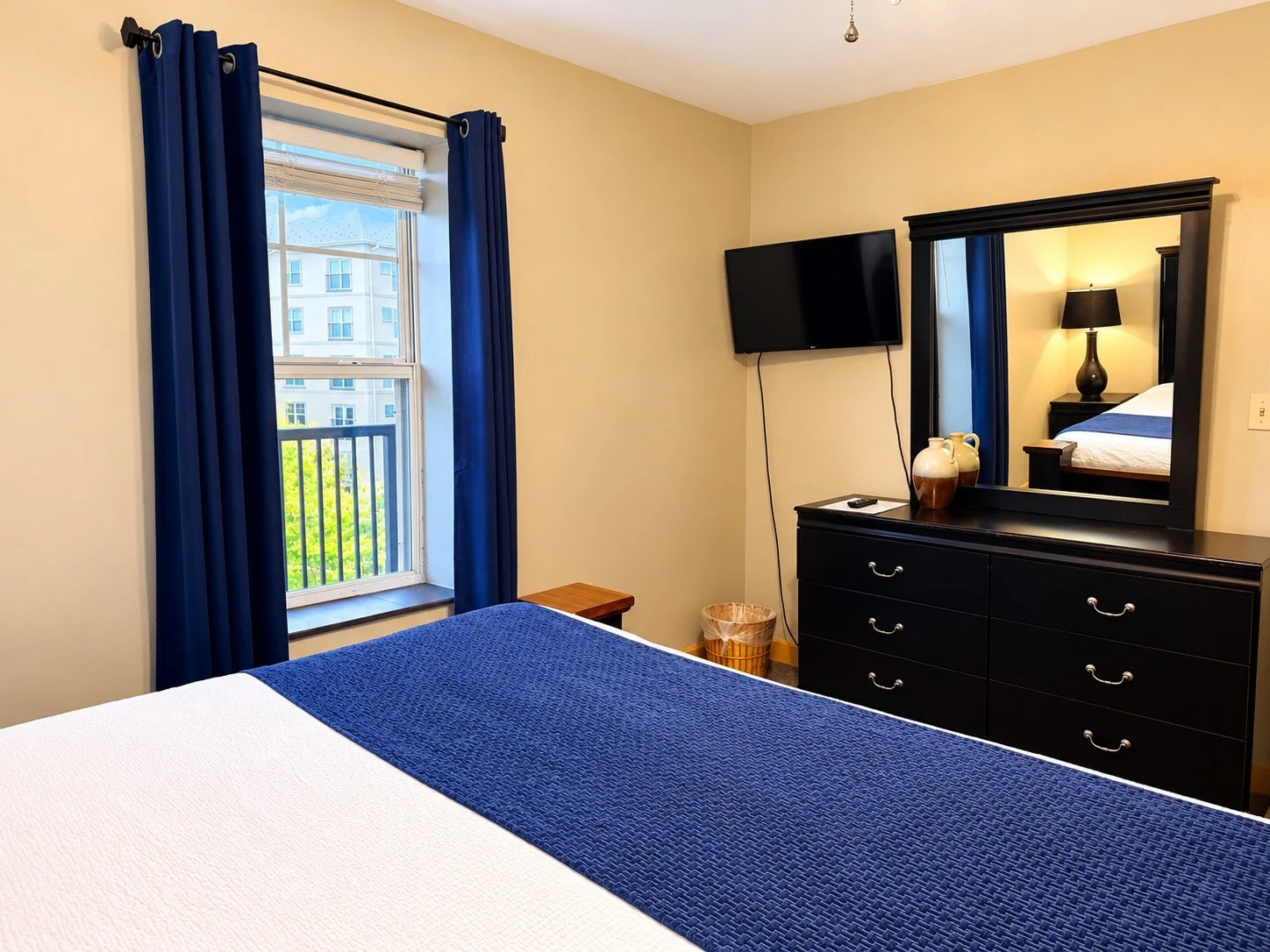 Bed 2 (2).jpg
